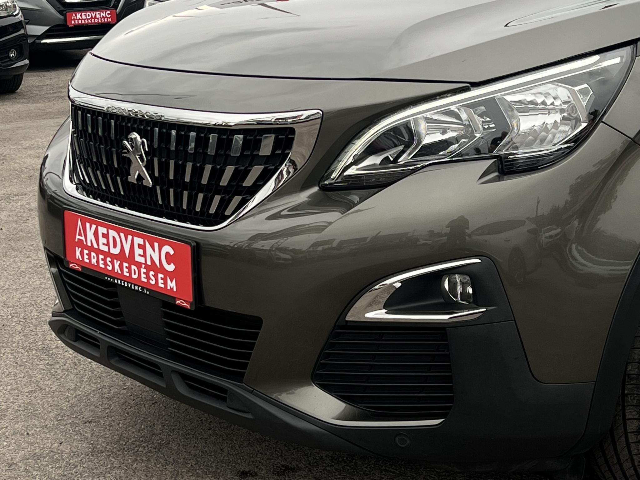 PEUGEOT 3008 1.6 BlueHDi Active EAT6 Klíma Tempomat Bluetooth Carplay 360 kamera!