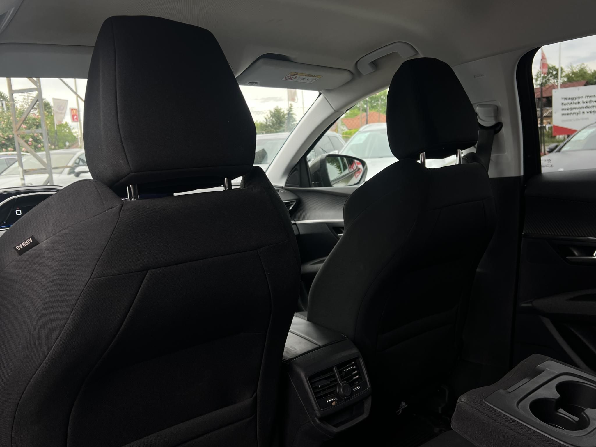 PEUGEOT 3008 1.6 BlueHDi Active EAT6 Klíma Tempomat Bluetooth Carplay 360 kamera!