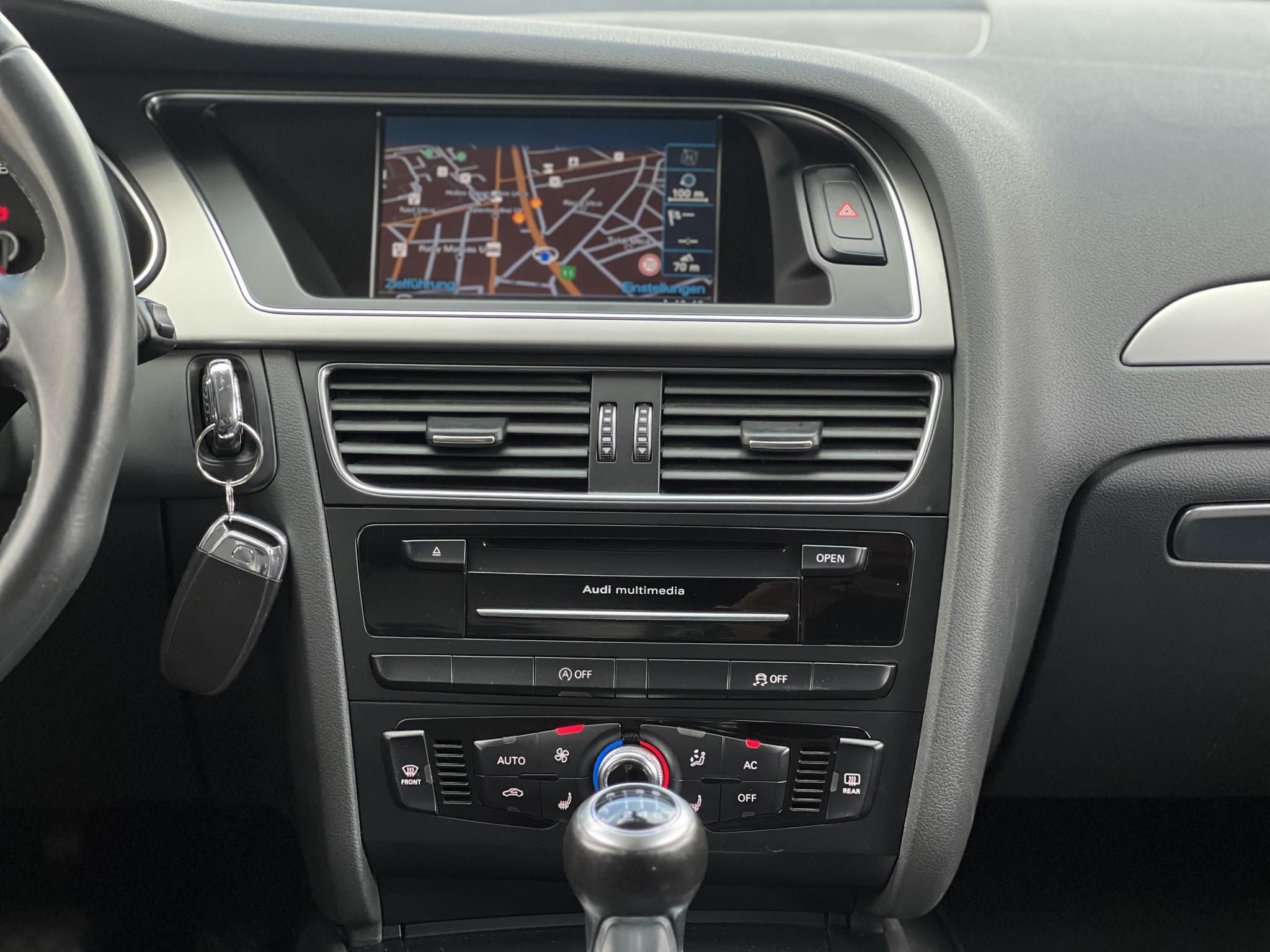 AUDI A4 Avant 2.0 TDI DPF EU5 S-line