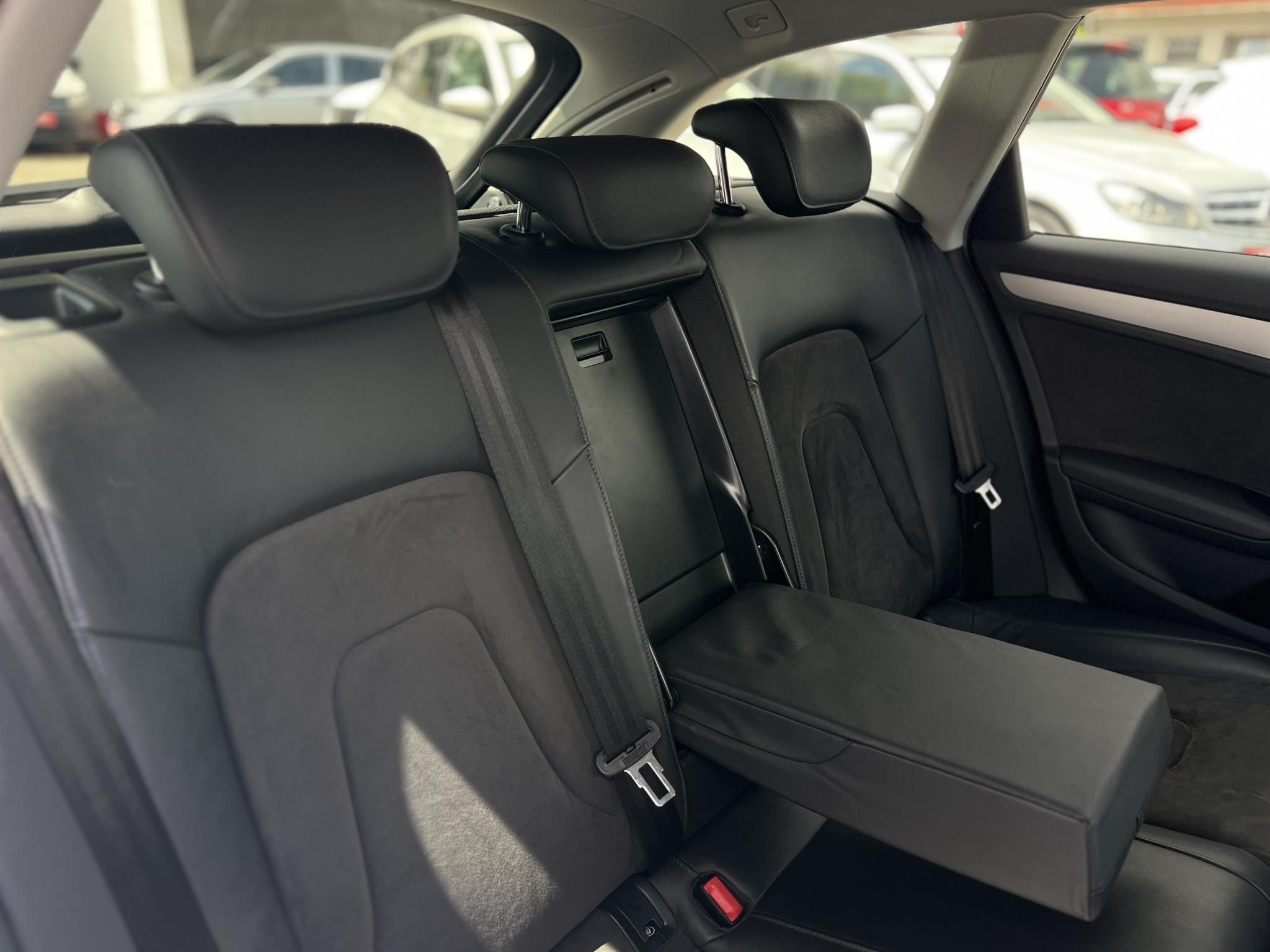 AUDI A4 Avant 2.0 TDI DPF EU5 S-line
