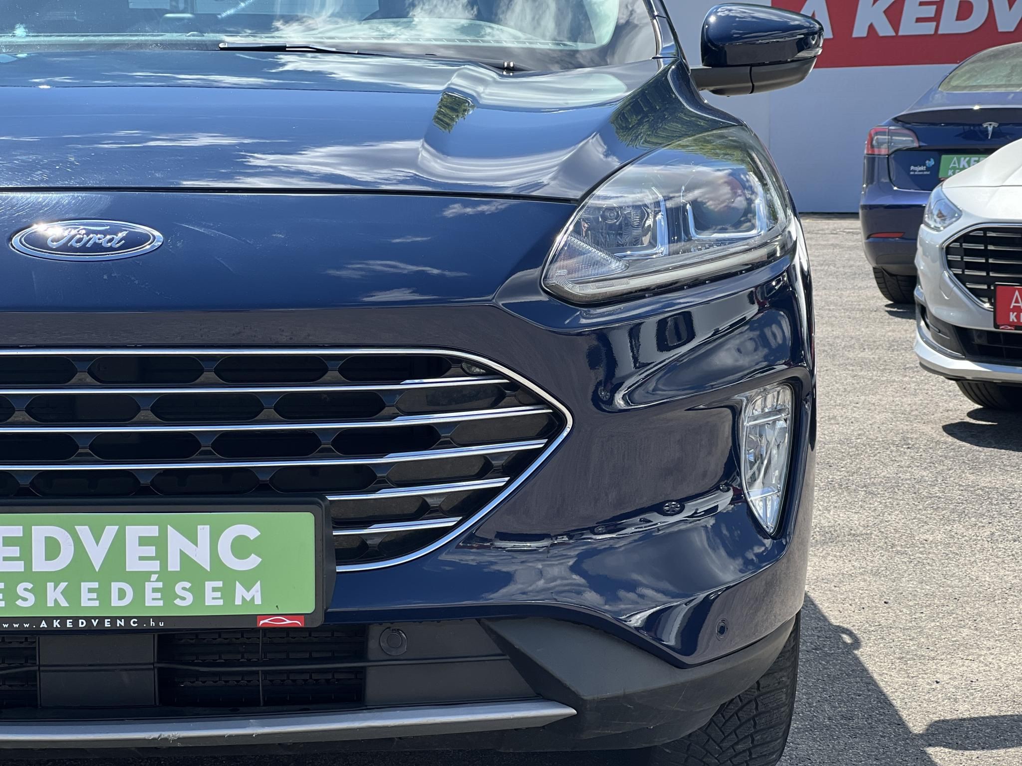 FORD KUGA 2.5 PHEV Titanium CVT