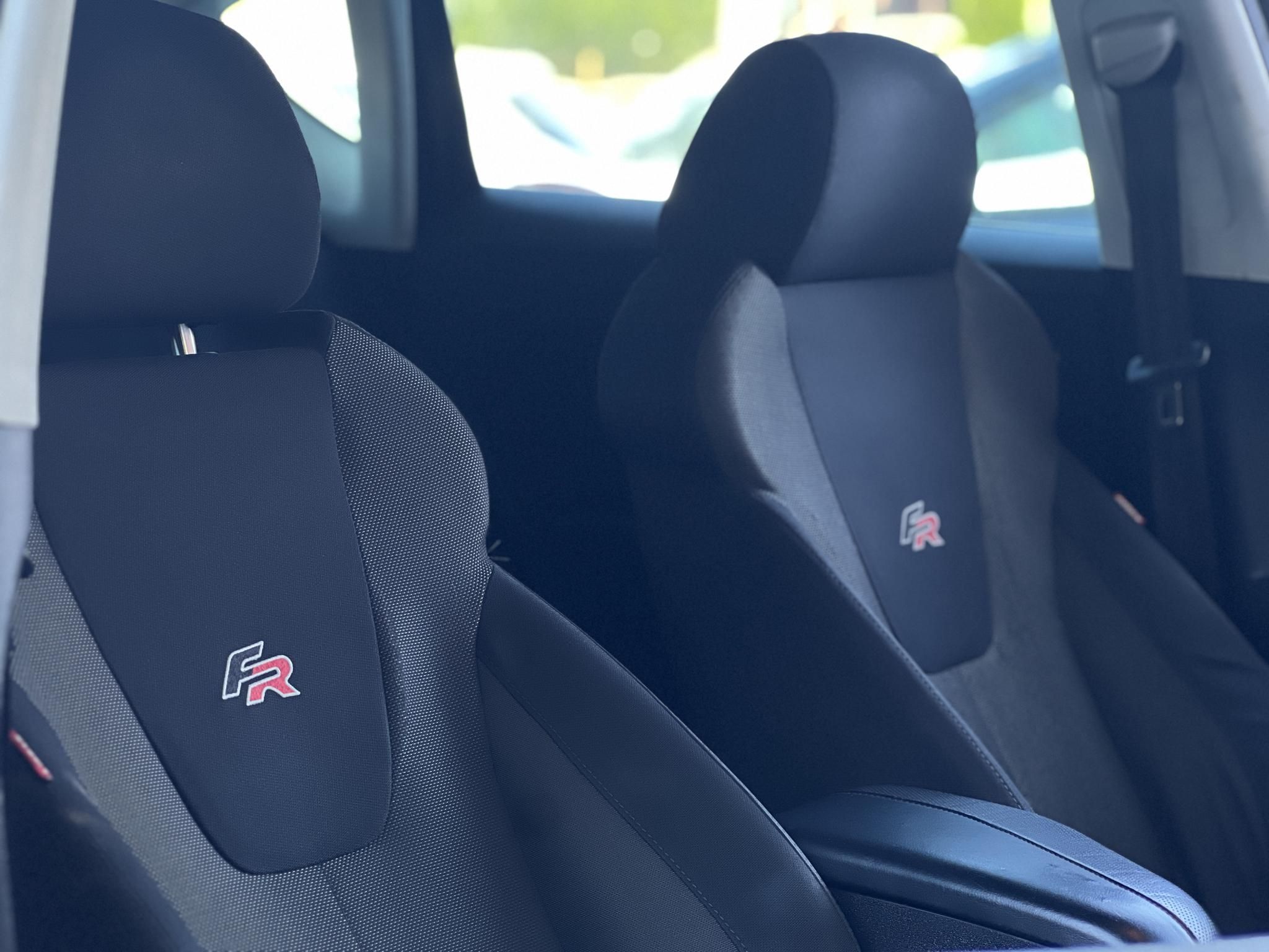 SEAT LEON 2.0 PD TDI FR DPF 170LE. Monster design. Napfénytető. Friss műszaki vizsga!