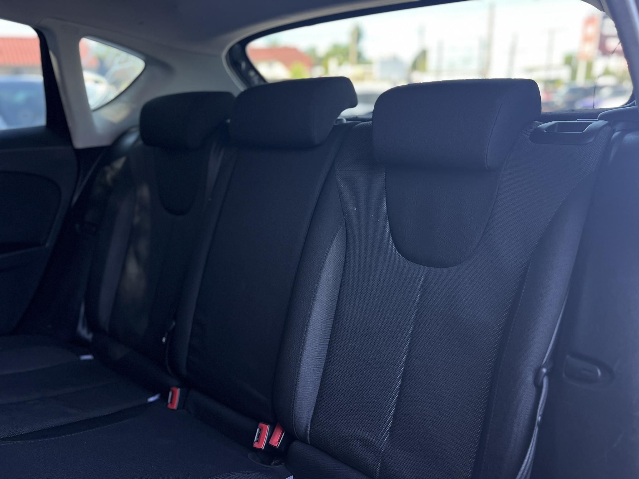 SEAT LEON 2.0 PD TDI FR DPF 170LE. Monster design. Napfénytető. Friss műszaki vizsga!
