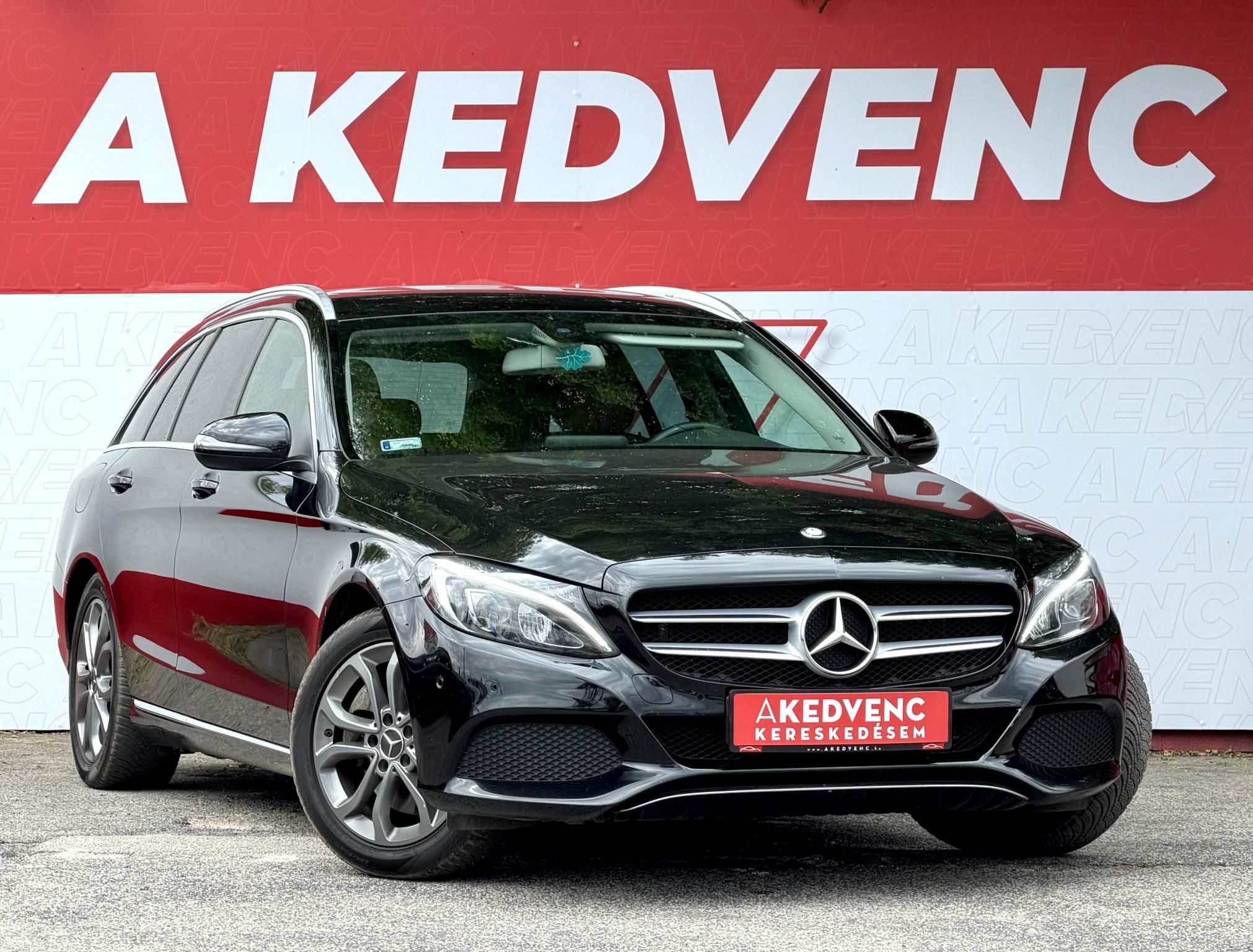 MERCEDES-BENZ C 300 T BlueTEC h HYBRID 7G-TRONIC 138e km. barna bőrbelső. bluetooth. navigáció. megkímélt állapot!