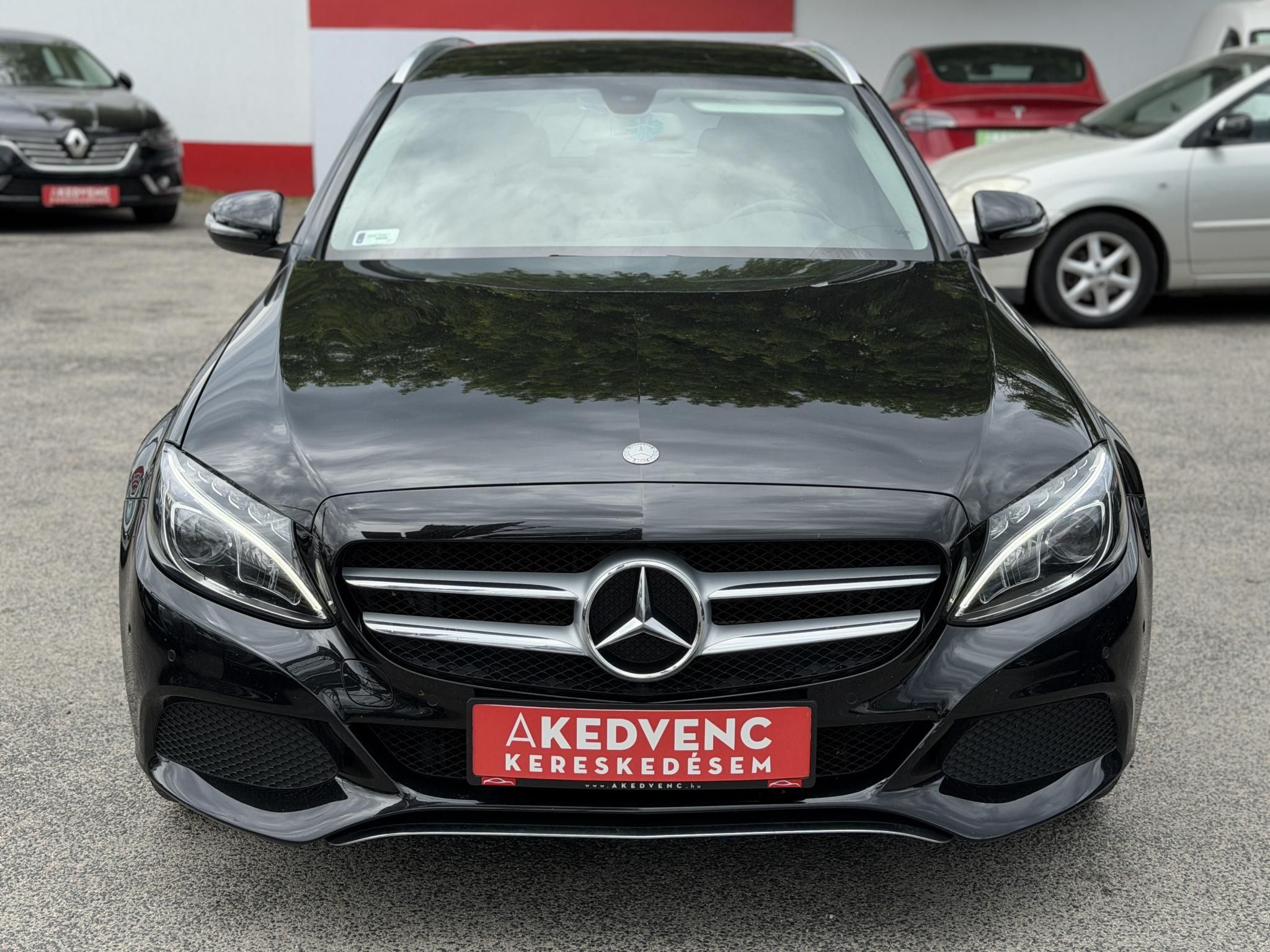 MERCEDES-BENZ C 300 T BlueTEC h HYBRID 7G-TRONIC 138e km. barna bőrbelső. bluetooth. navigáció. megkímélt állapot!