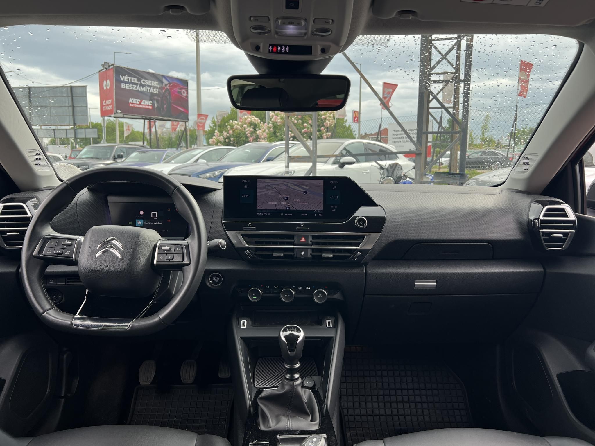 CITROEN C4 1.2 PureTech Feel Plus M.o.-i. 1.tul. 61e km. LED. 360 kamera. HUD. Vonóhorog!