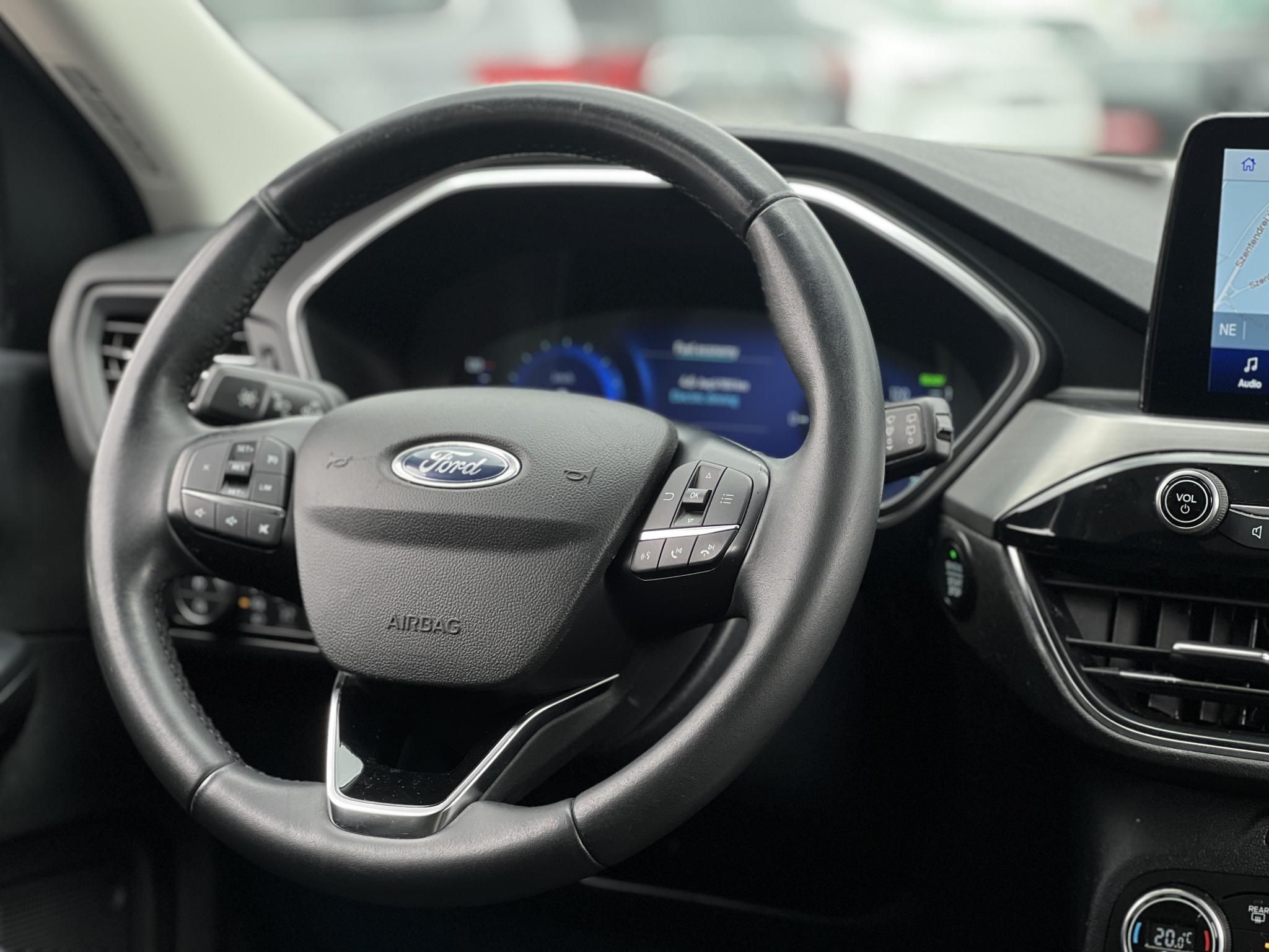 FORD KUGA 2.5 FHEV Freedom CVT 120e km. LED fényszórók. kamera. keyless. sávtartó. navi. CARPLAY!