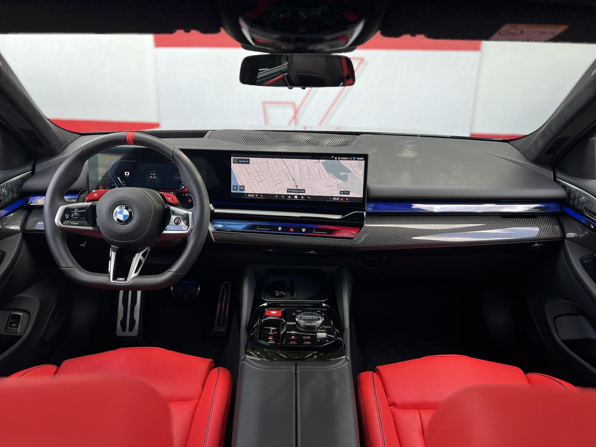 BMW M5 (Automata) Magyarországi. Bowers & Wilkins. 3év/200e km garancia!