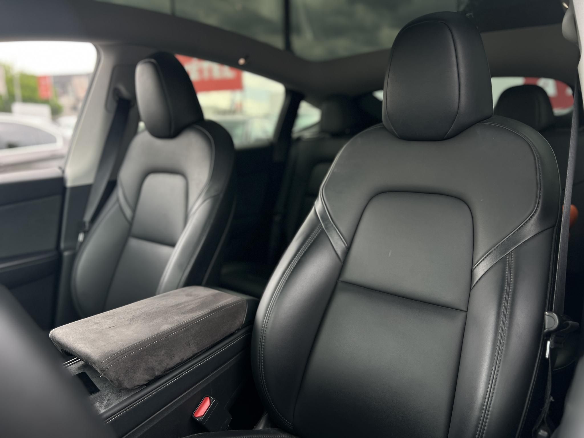 TESLA MODEL Y Performance AWD (Automata) 138e km. AMD Ryzen. mátrix LED. hőszivattyú. magyar rendszámos. garanciális!
