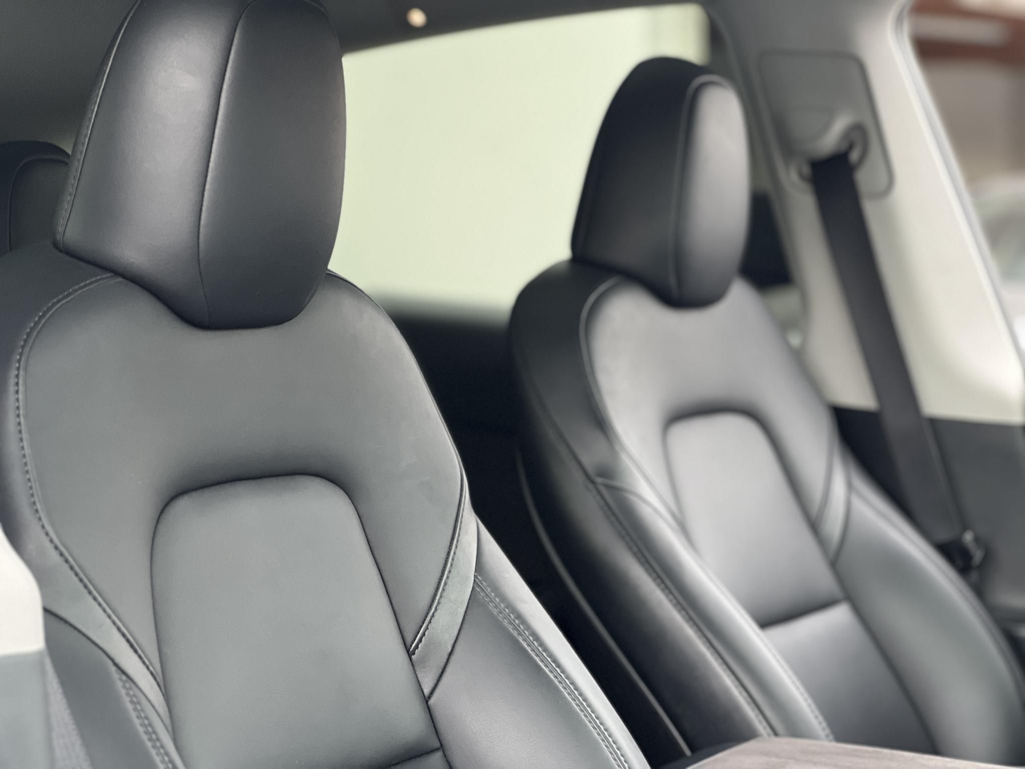 TESLA MODEL Y Performance AWD (Automata) 138e km. AMD Ryzen. mátrix LED. hőszivattyú. magyar rendszámos. garanciális!
