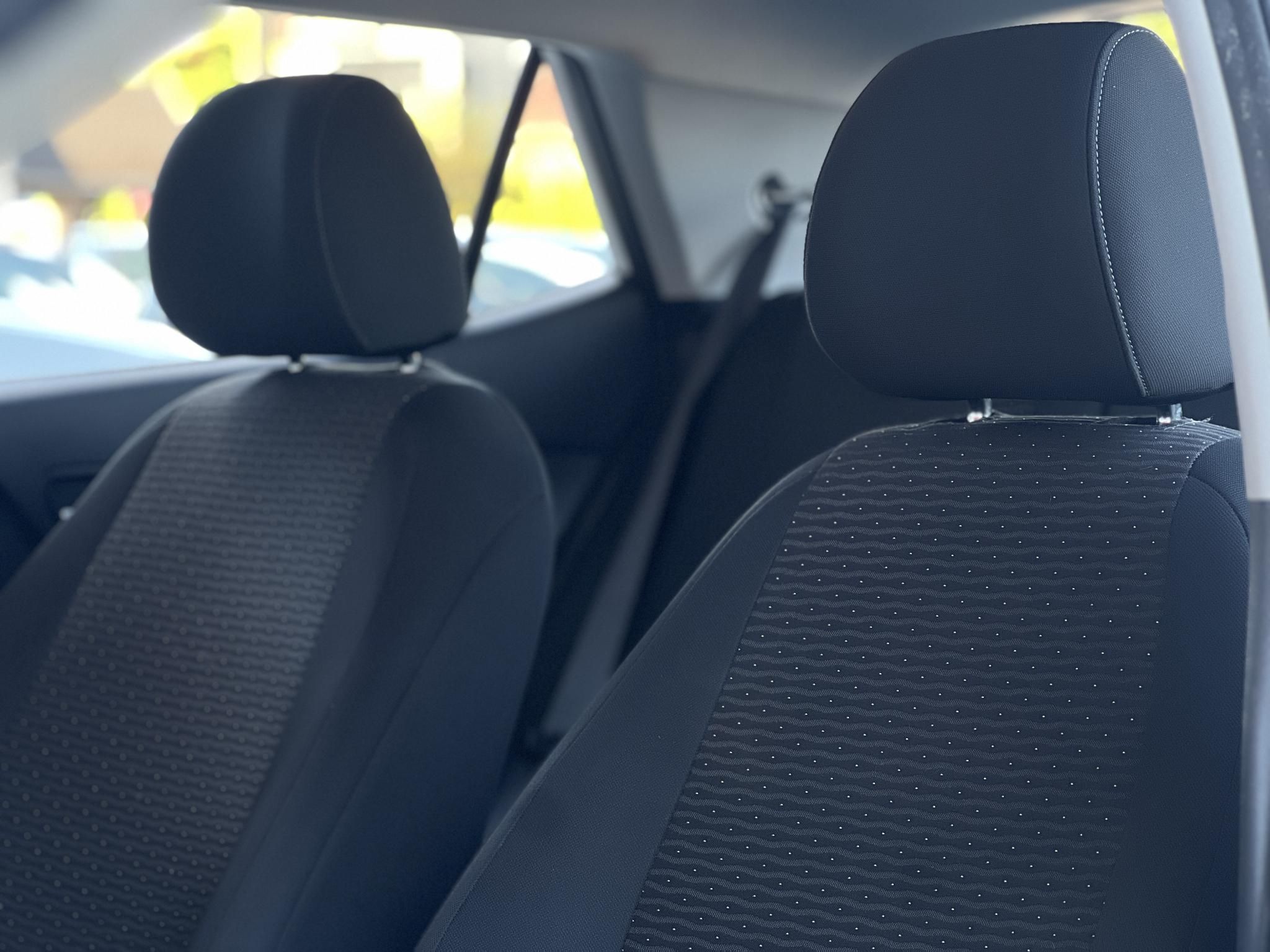 KIA STONIC 1.25 MPI Style Magyarországi. Gyári fényezés. 63e km.Végig vezetett szervizkönyv!