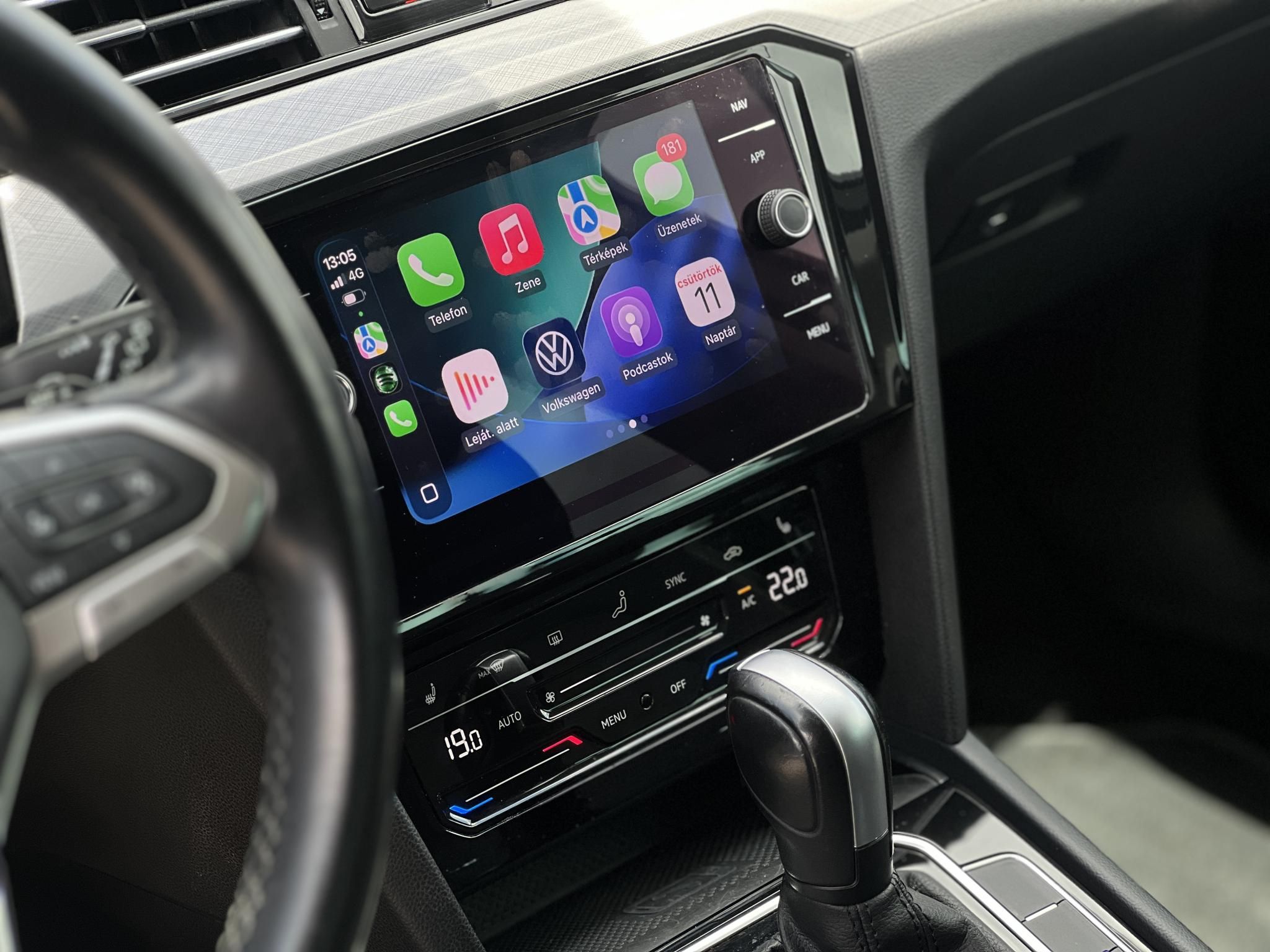 VOLKSWAGEN PASSAT VIII Variant 2.0 TDI SCR Business DSG Masszázs ülés. Carplay
