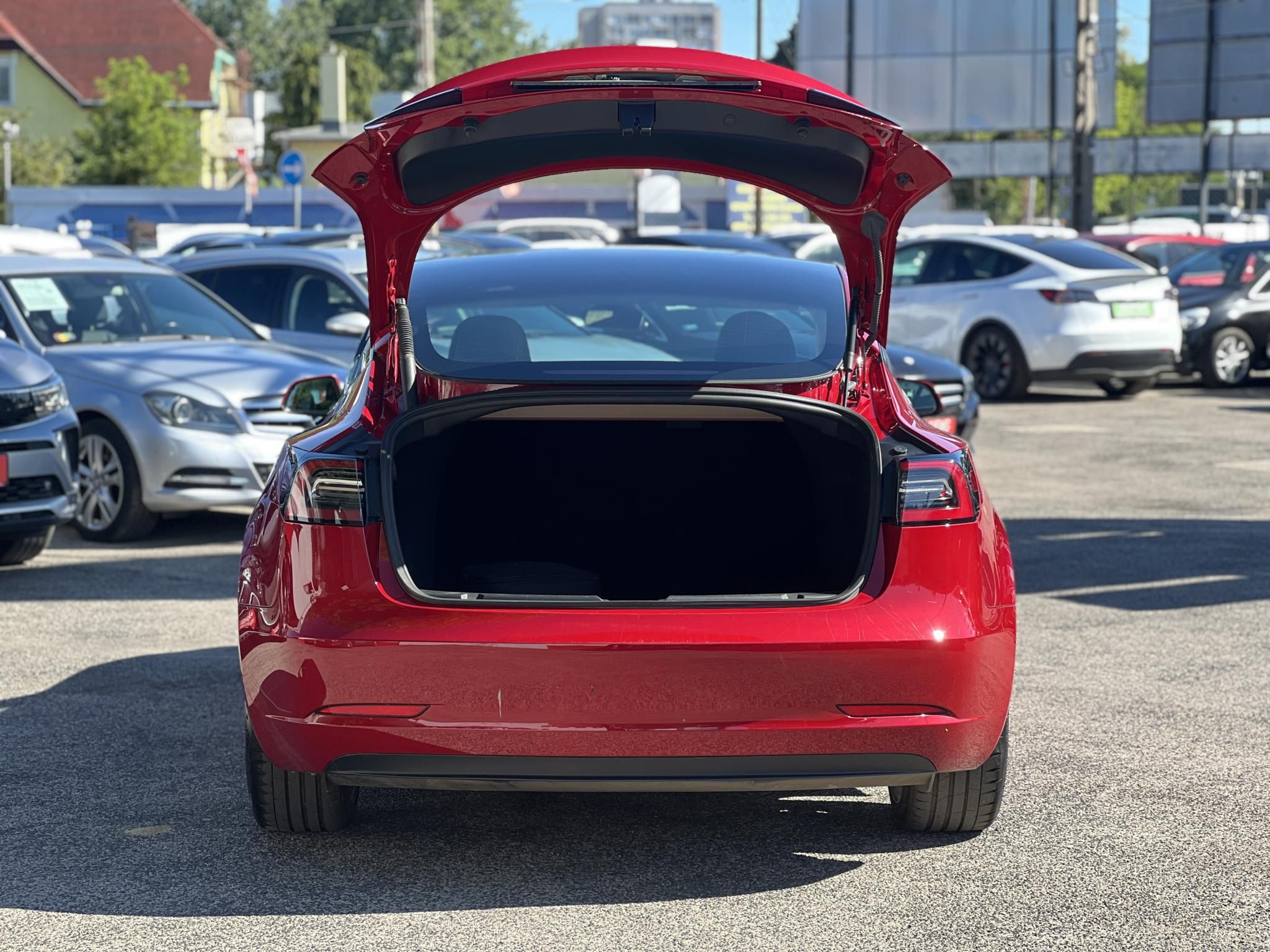 TESLA MODEL 3 Long Range AWD (Automata) 79e km. mátrix LED. hőszivattyú. AMD Ryzen. garanciális!