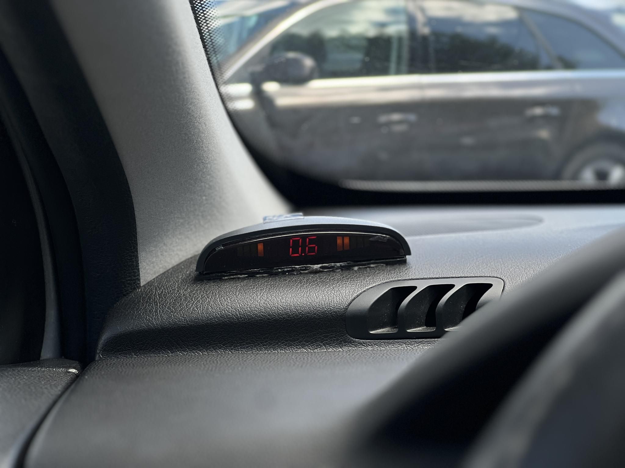 PEUGEOT 307 1.6 Presence digitklíma. tempomat. ülésfűtés. 2 gyári kulcs!
