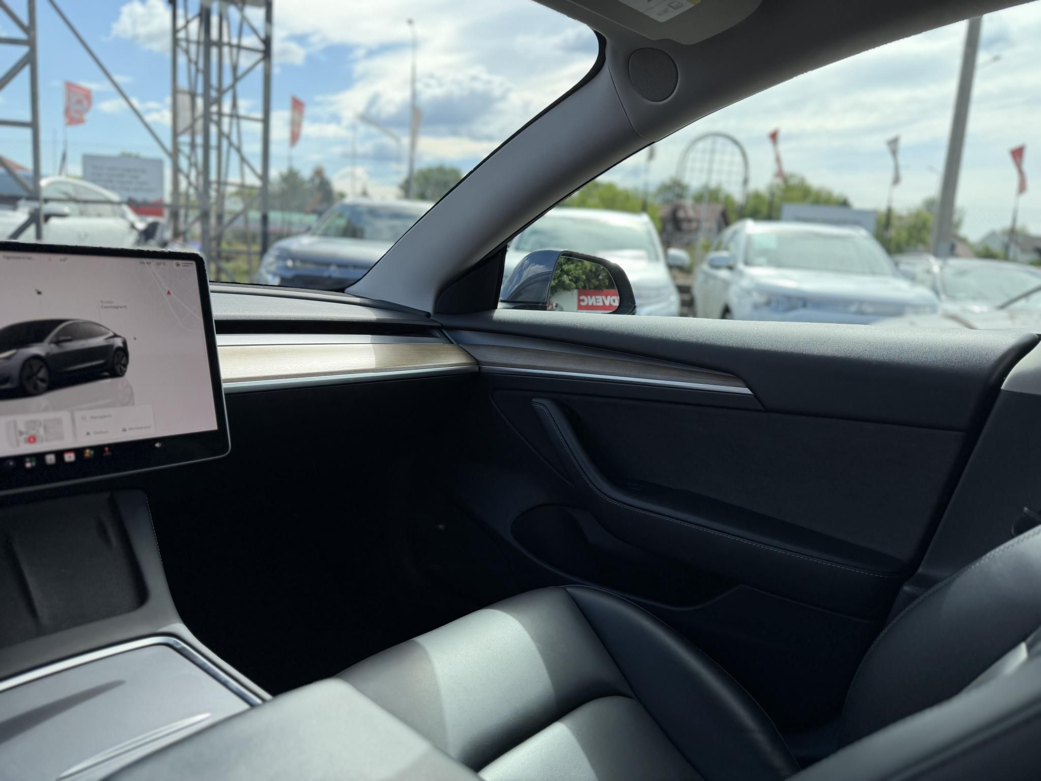 TESLA MODEL 3 Long Range AWD (Automata) 60e km. AMD Ryzen. mátrix LED. hőszivattyú. garanciális!