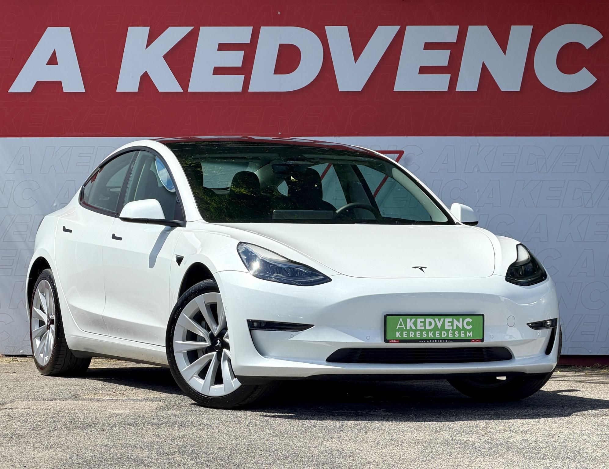 TESLA MODEL 3 Long Range AWD (Automata) 77e km. AMD Ryzen. mátrix LED. hőszivattyú. garanciális!