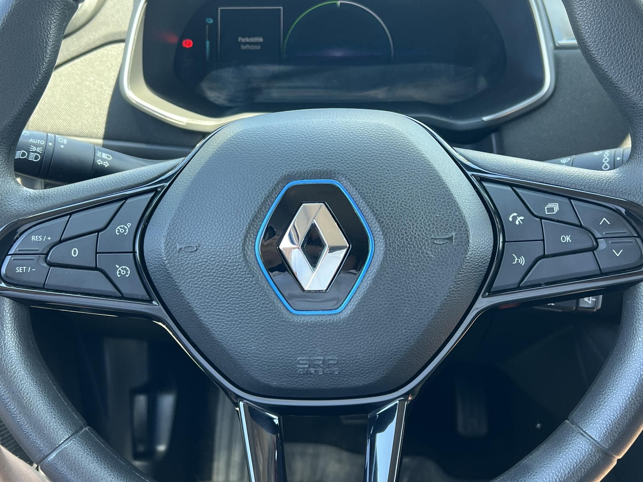 RENAULT ZOE E-Tech Electric 110 52 kWh Life 63e km. 300km hatótáv. CARPLAY!