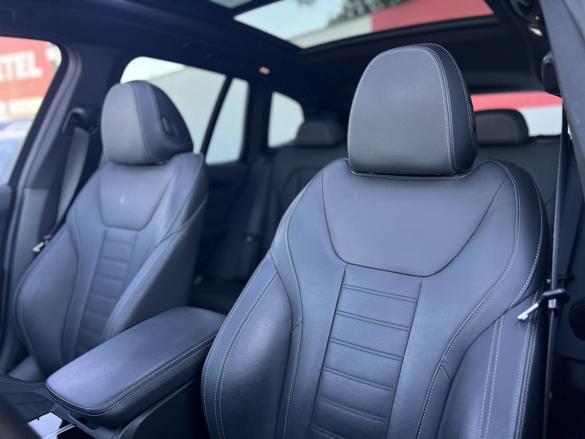 BMW IX3 Impressive sérülésmentes. dokumentált előélet. harman/kardon. panoráma. memória. HUD