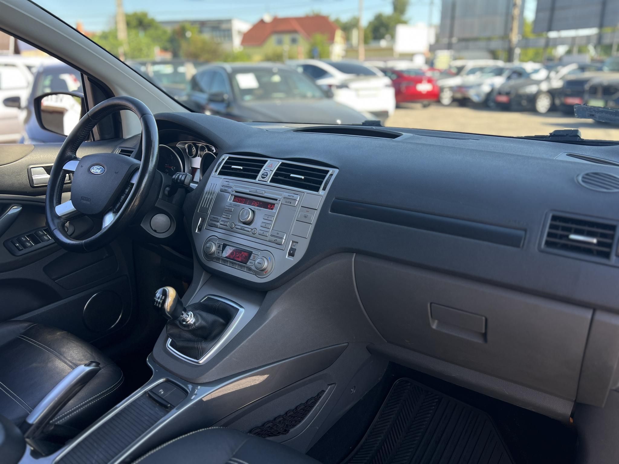 FORD KUGA 2.0 TDCi Titanium 4WD Magyarországi. ülésfűtés. keyless. tempomat. első-hátsó parkolóradar. bőrbelső!