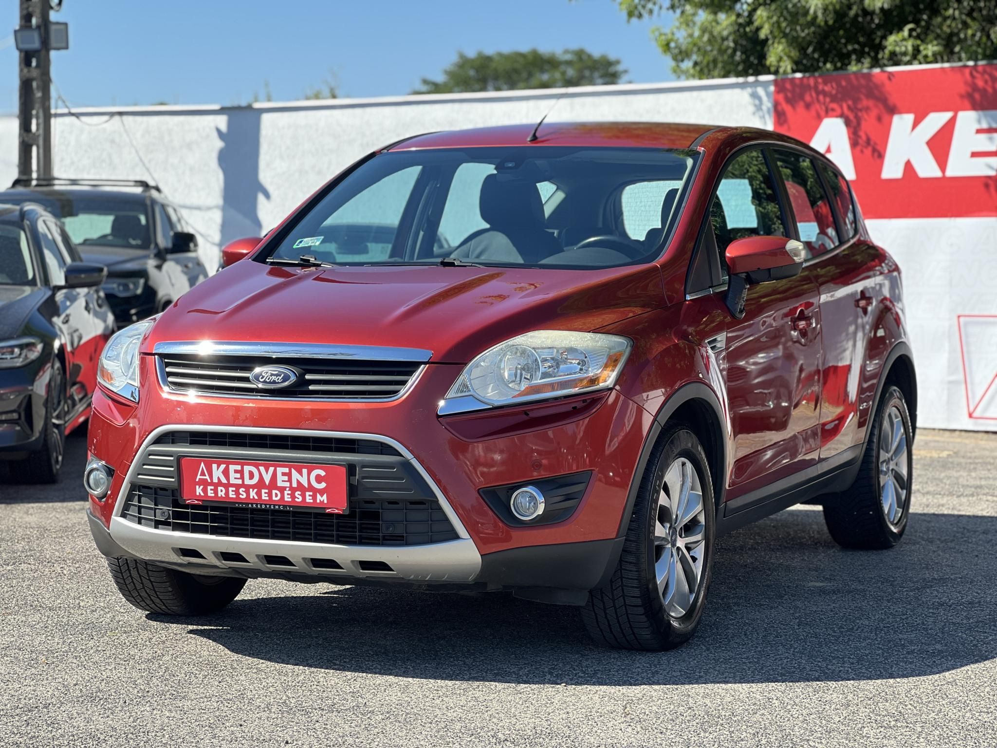 FORD KUGA 2.0 TDCi Titanium 4WD Magyarországi. ülésfűtés. keyless. tempomat. első-hátsó parkolóradar. bőrbelső!