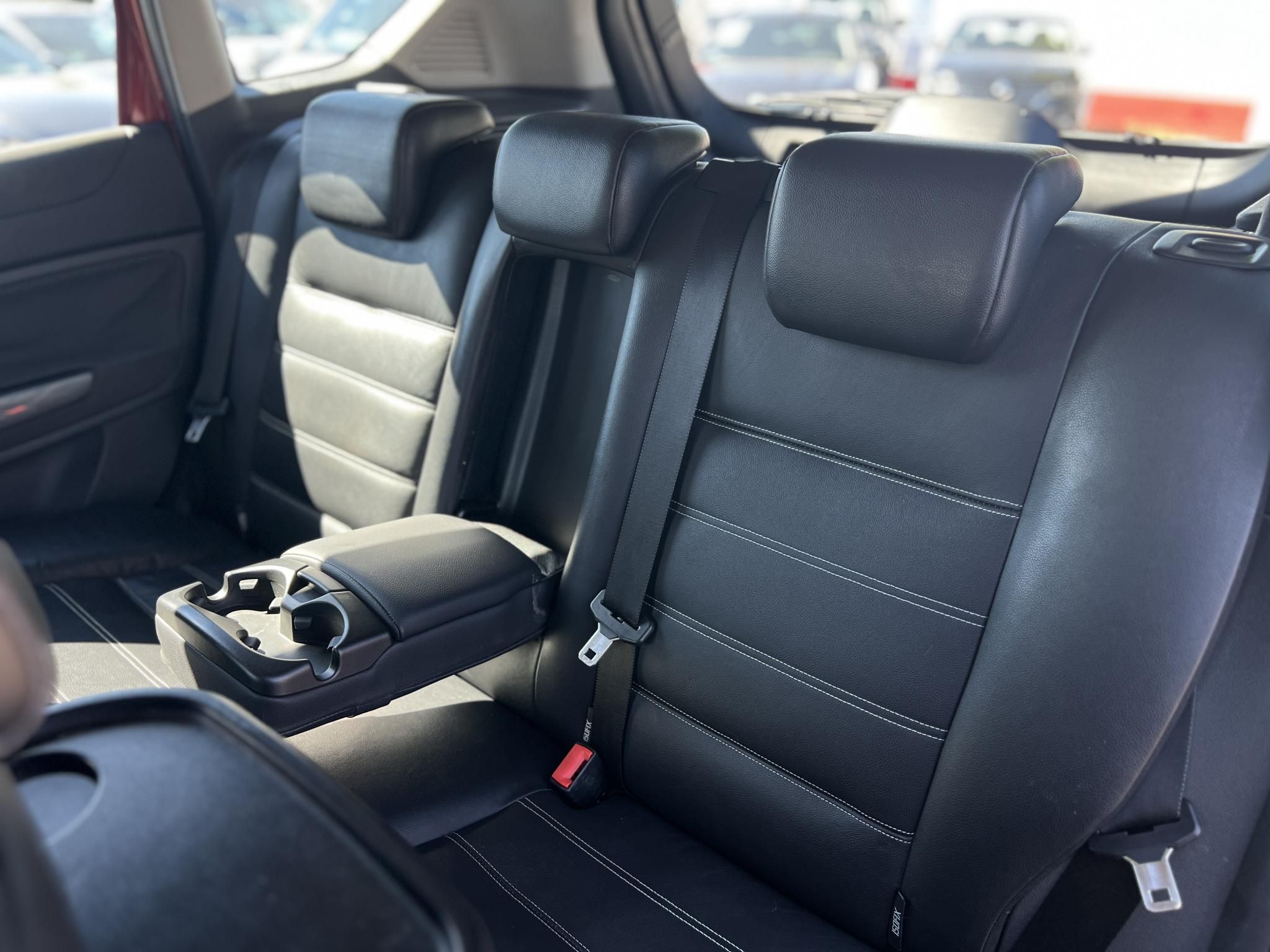 FORD KUGA 2.0 TDCi Titanium 4WD Magyarországi. ülésfűtés. keyless. tempomat. első-hátsó parkolóradar. bőrbelső!