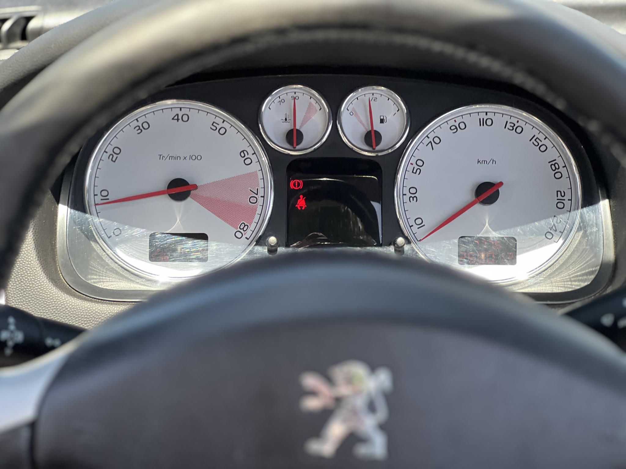 PEUGEOT 307 CC 2.0 Standard Klíma Tempomat Bluetooth Vezérlés cserélve LEGJOBB ÁRON!