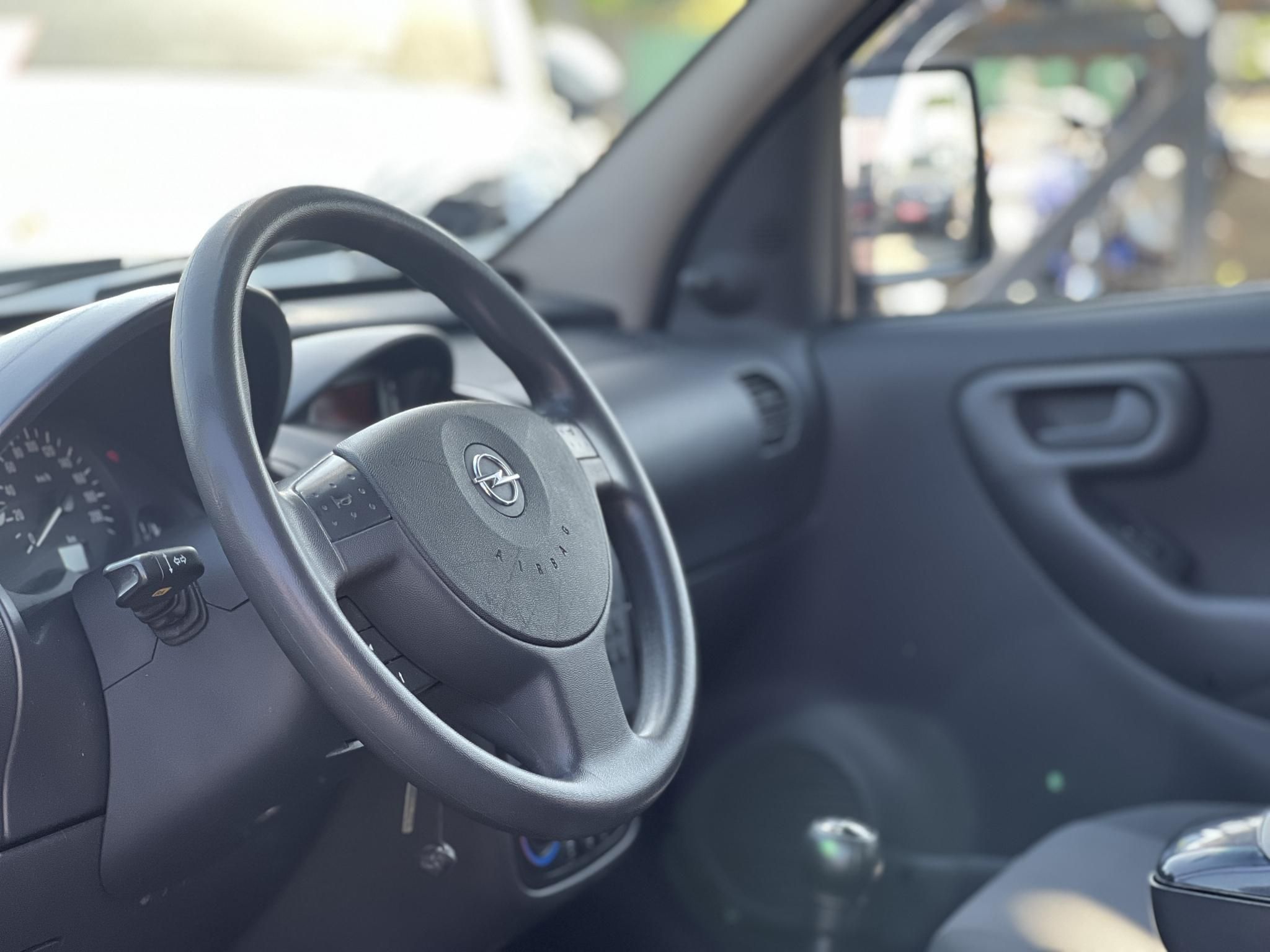 OPEL COMBO Tour 1.3 CDTI Cosmo Rendszeresen karbantartott. klíma. tolatókamera
