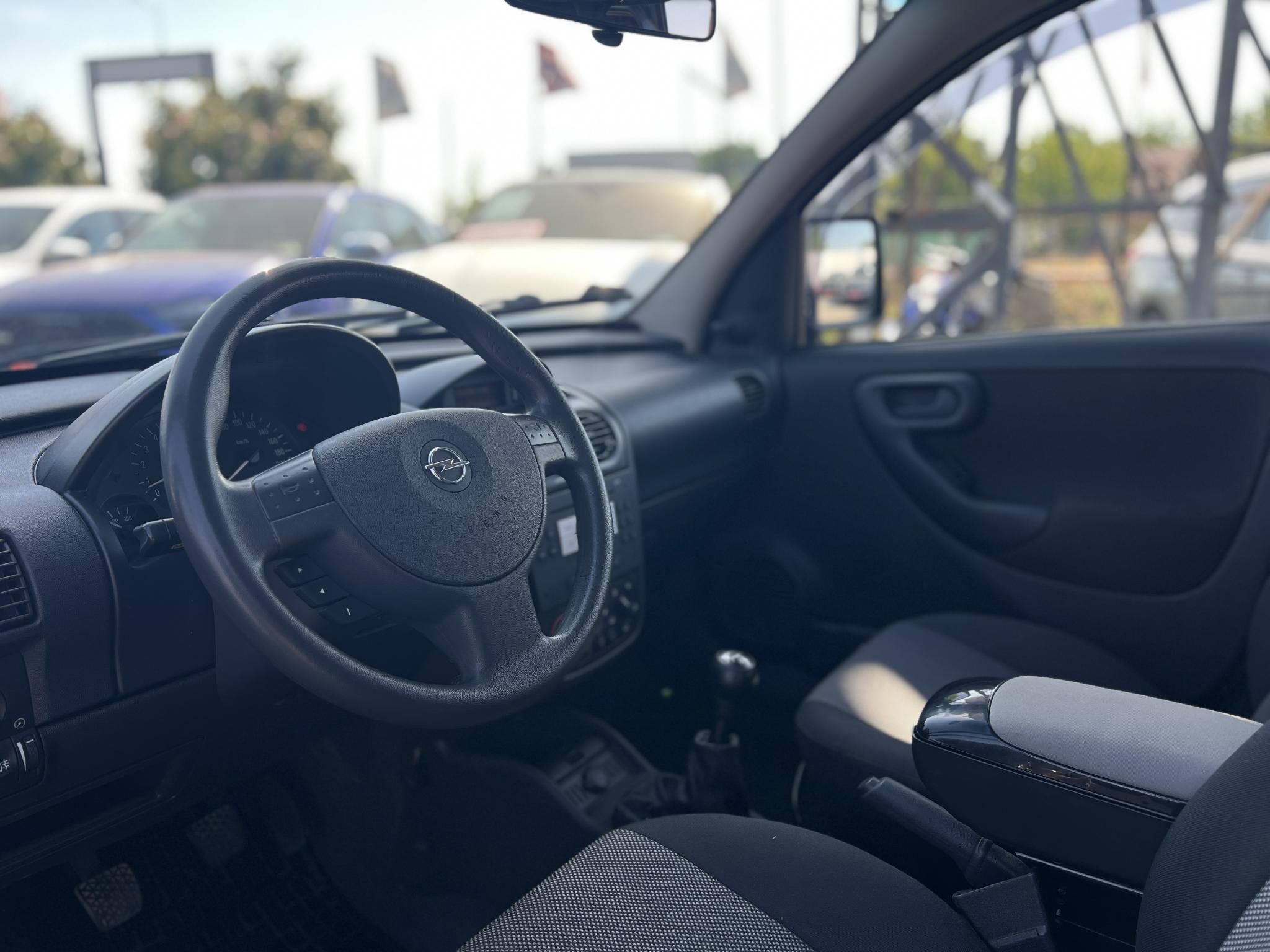 OPEL COMBO Tour 1.3 CDTI Cosmo Rendszeresen karbantartott. klíma. tolatókamera
