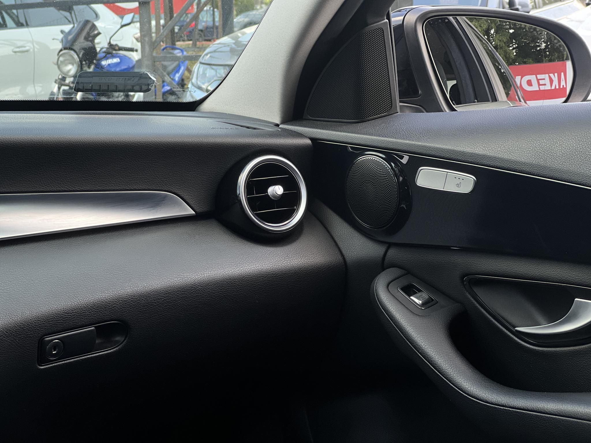 MERCEDES-BENZ C 200 BlueTEC d 7G-TRONIC