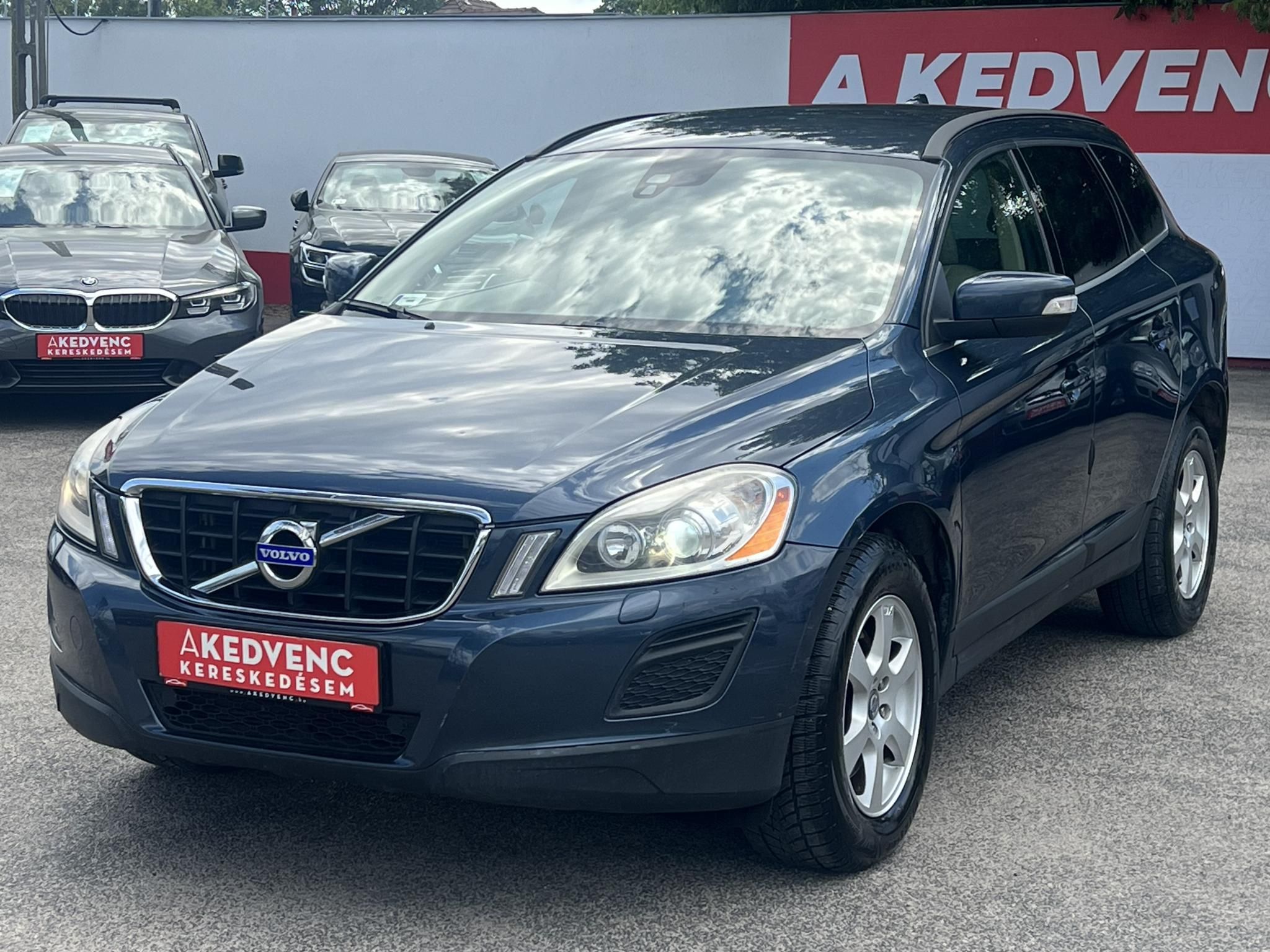 VOLVO XC60 2.4 D [D3] Kinetic Geartronic Klíma Tempomat világos bőr belső!LEGJOBB ÁRON!