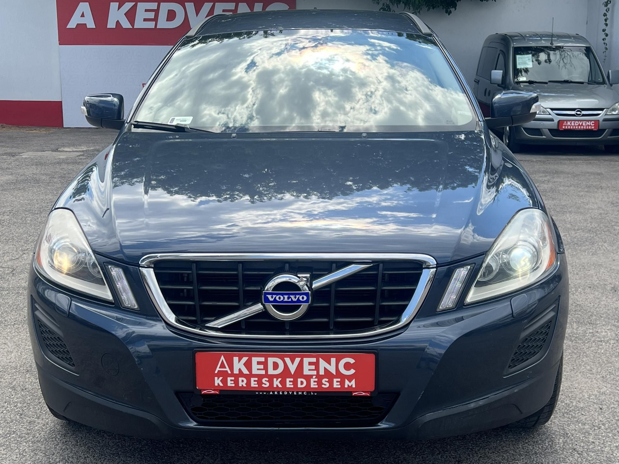 VOLVO XC60 2.4 D [D3] Kinetic Geartronic Klíma Tempomat világos bőr belső!LEGJOBB ÁRON!