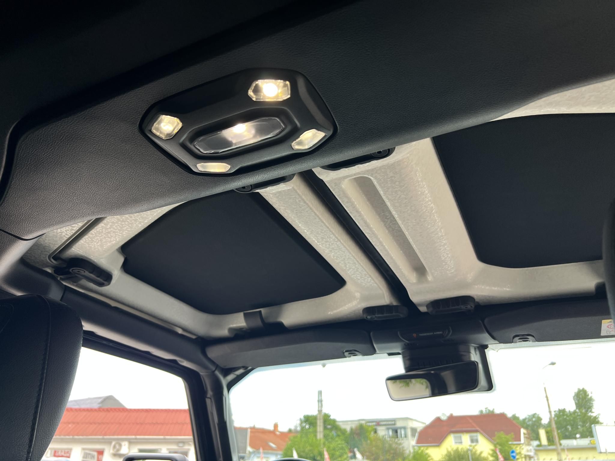 JEEP WRANGLER Unlimited 2.2 CRD Rubicon (Automata) M.o-i. 2.5T vonóhorog Magas felszereltség!