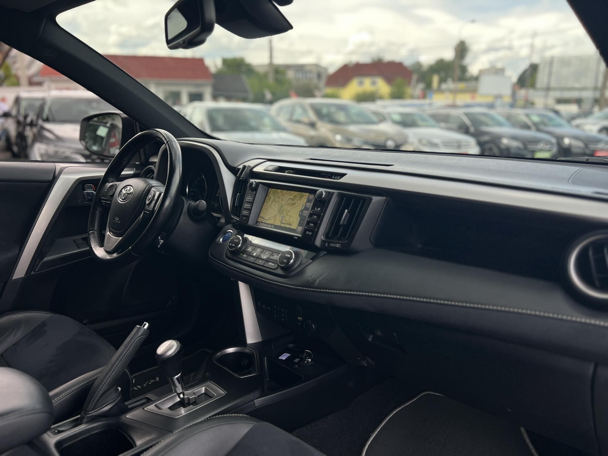 TOYOTA RAV 4 Rav4 2.5 Hybrid Executive e-CVT 4WD Végig márkaszervizelt!