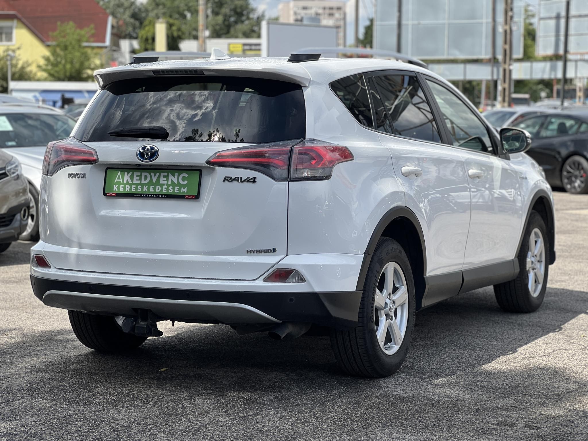 TOYOTA RAV 4 Rav4 2.5 Hybrid Executive e-CVT 4WD Végig márkaszervizelt!