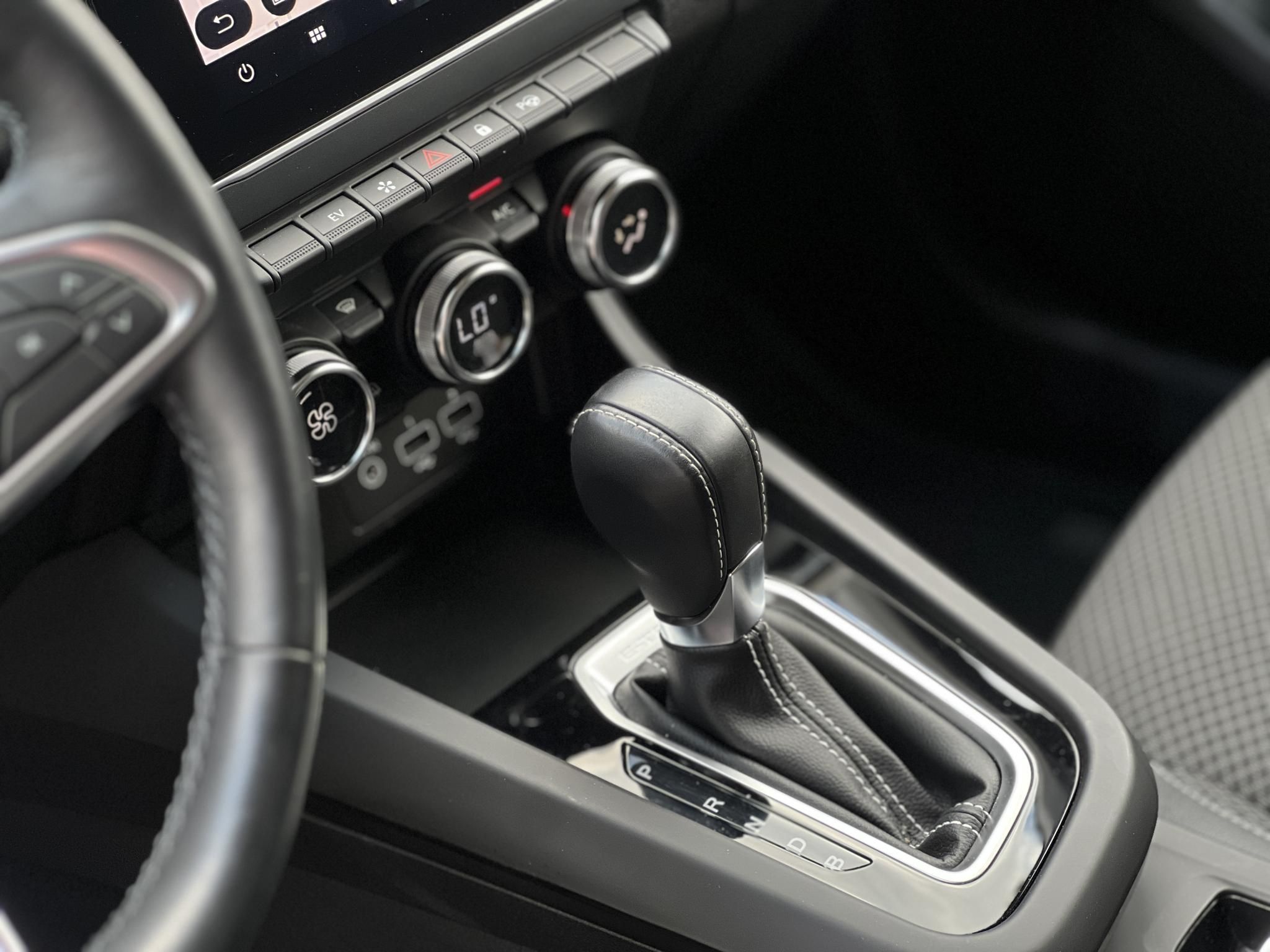 RENAULT ARKANA 1.6 E-Tech Hybrid Intens 80e km. LED fényszórók. CarPlay