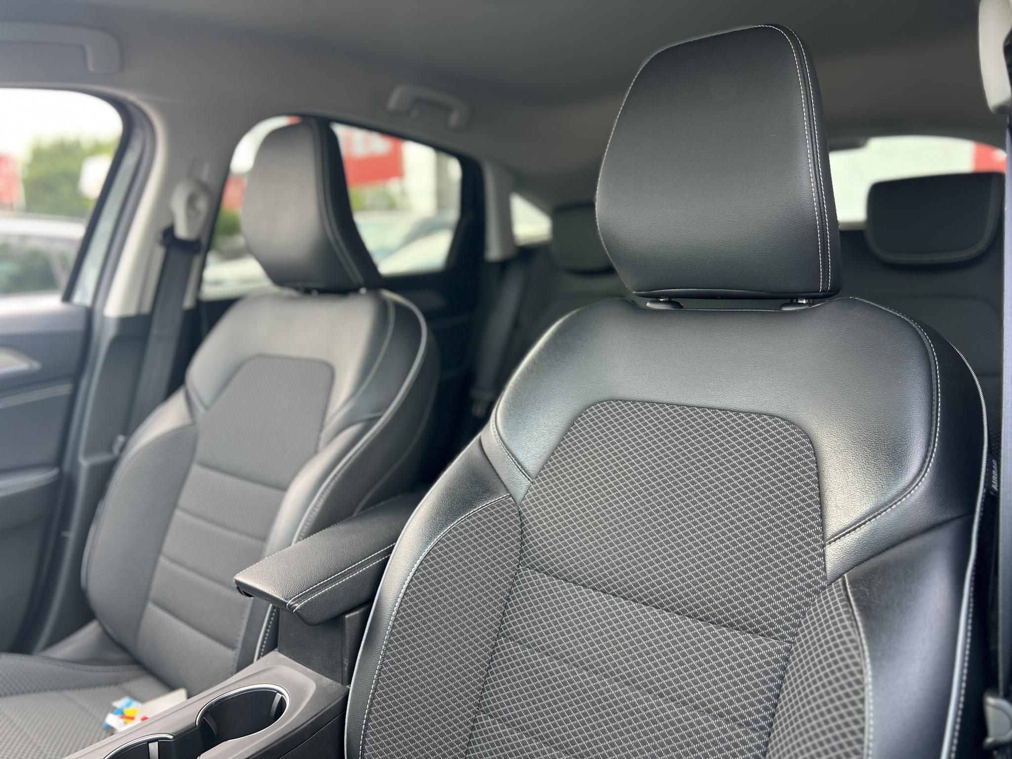 RENAULT ARKANA 1.6 E-Tech Hybrid Intens 80e km. LED fényszórók. CarPlay