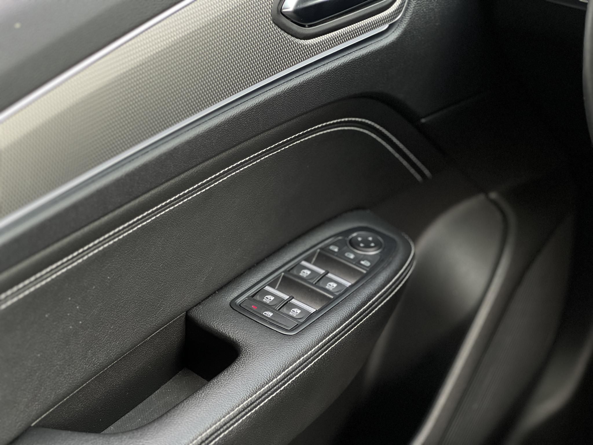RENAULT ARKANA 1.6 E-Tech Hybrid Intens 80e km. LED fényszórók. CarPlay