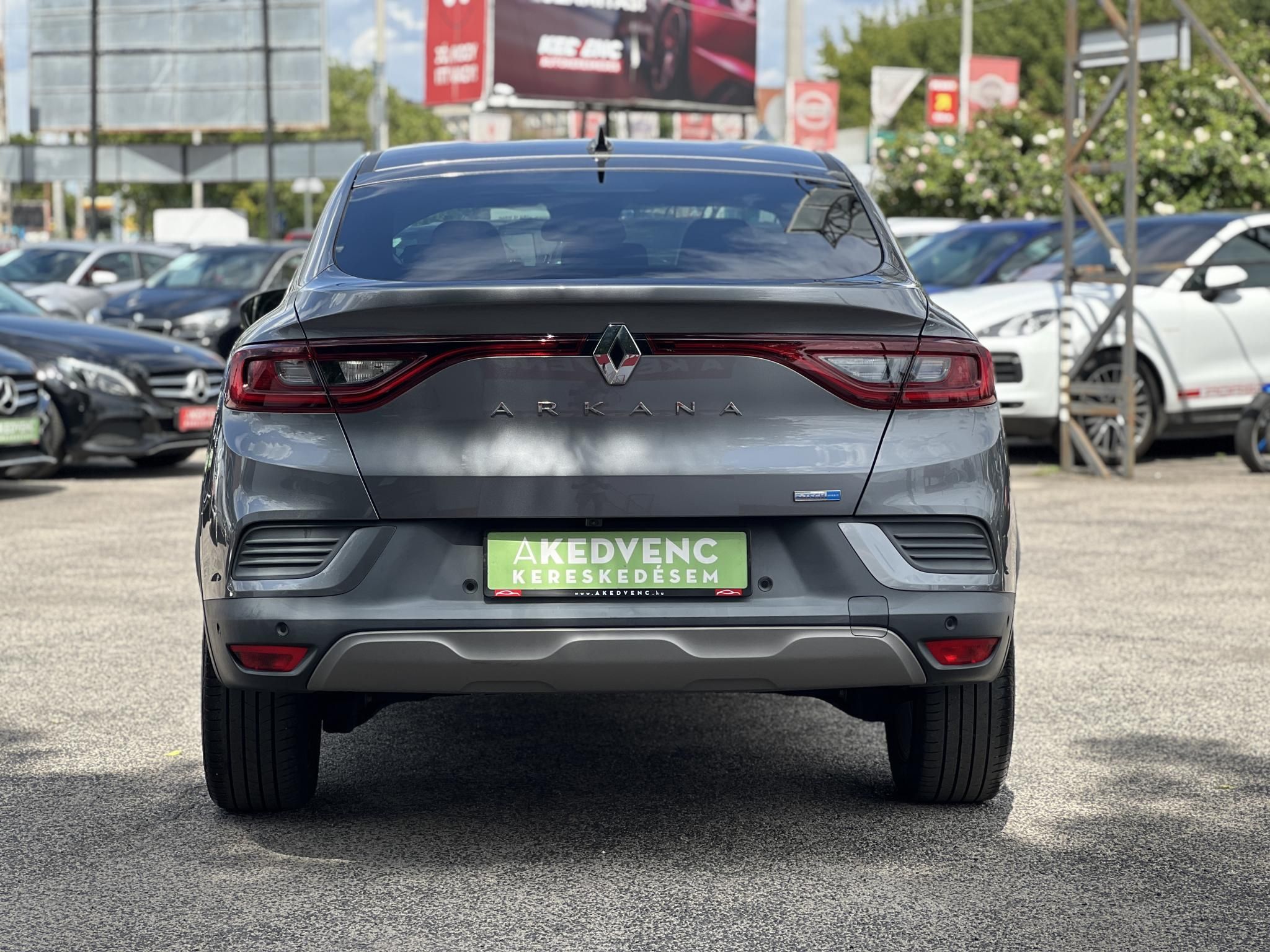 RENAULT ARKANA 1.6 E-Tech Hybrid Intens 80e km. LED fényszórók. CarPlay
