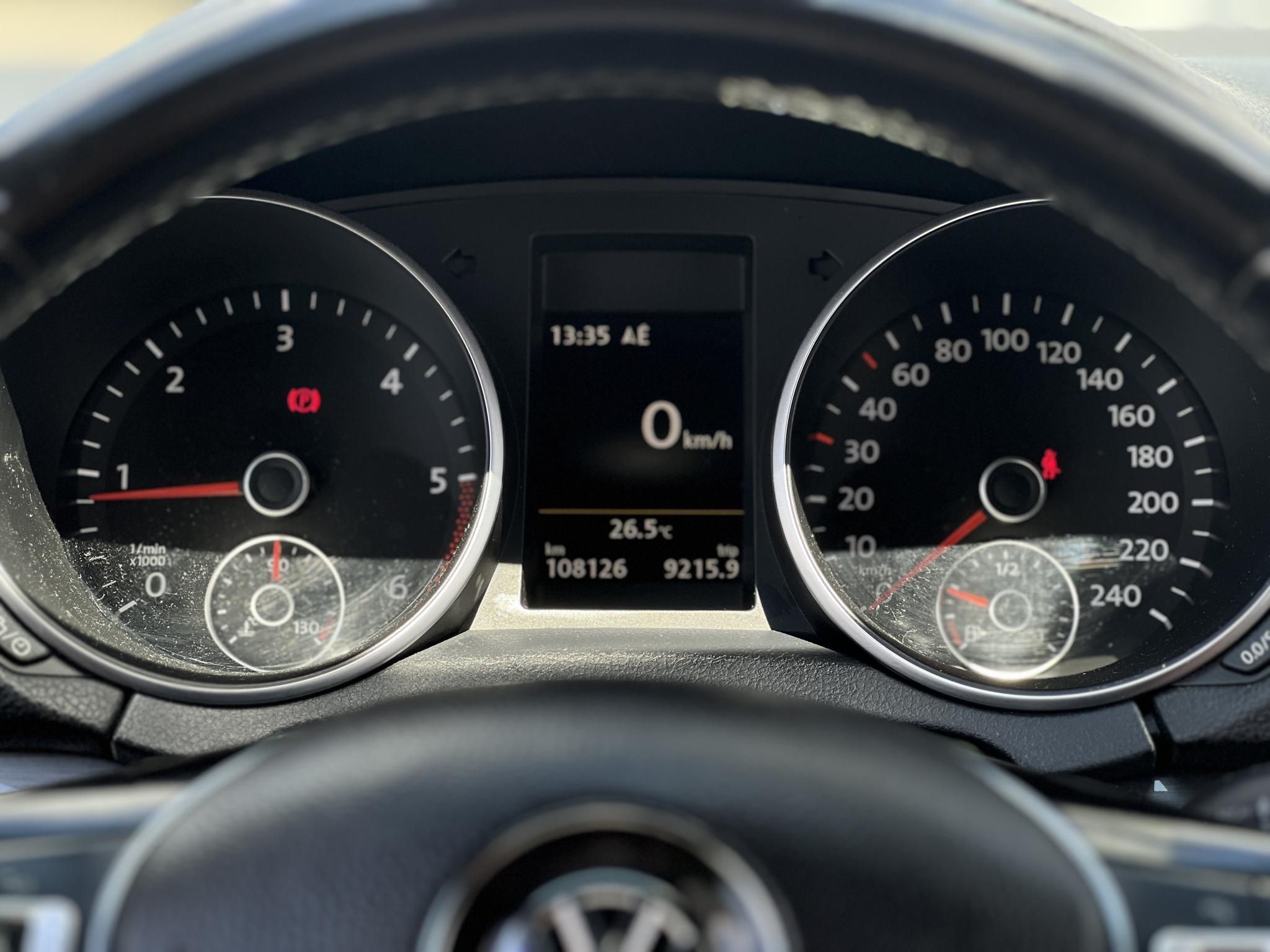 VOLKSWAGEN GOLF VI 2.0 TDI Cabrio 108e km