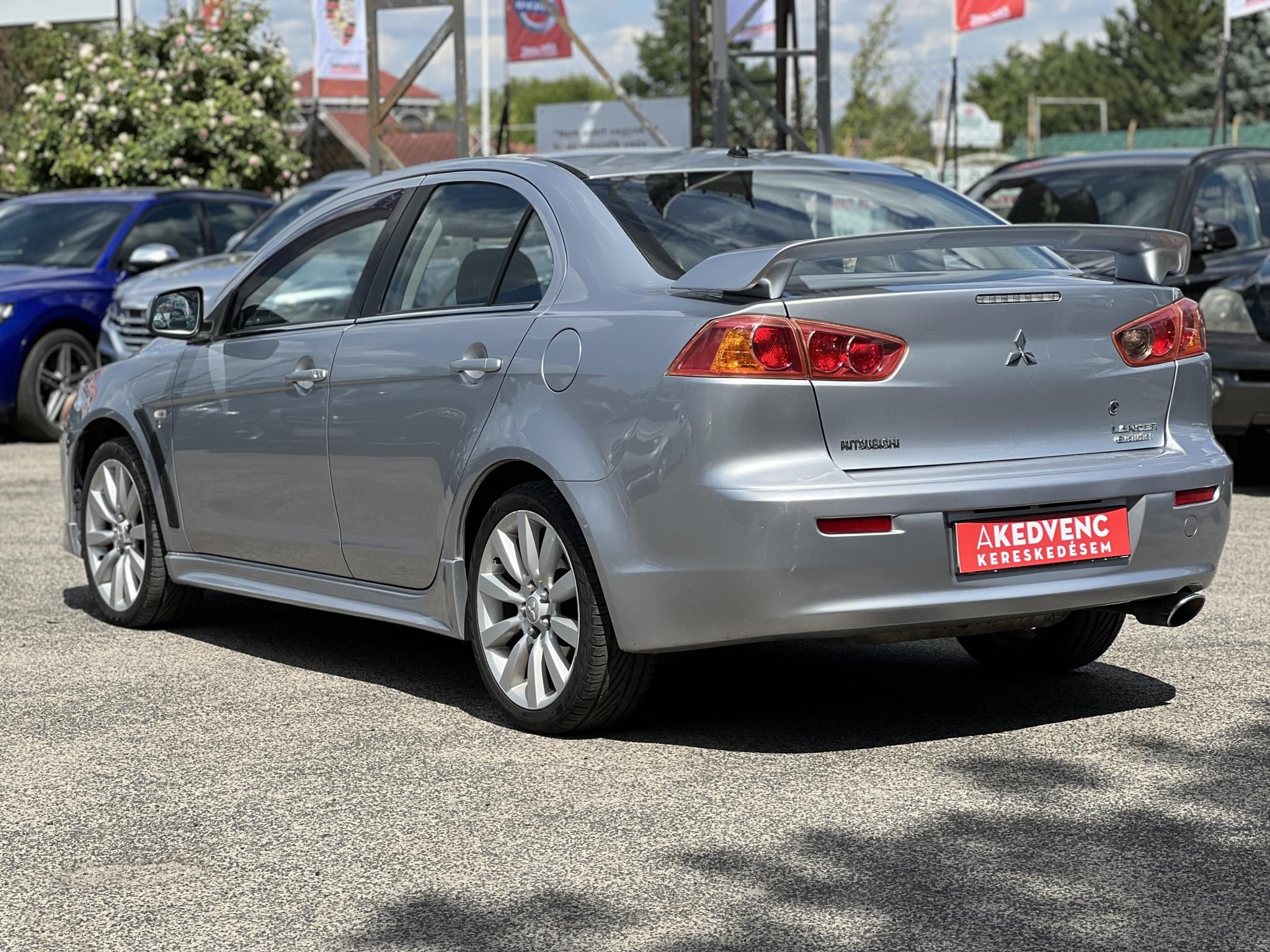 MITSUBISHI LANCER 2.0 DI-D Intense Rockford Fosgate hifi. ülésfűtés. bőrbelső. keyless. 18-as alufelnik!