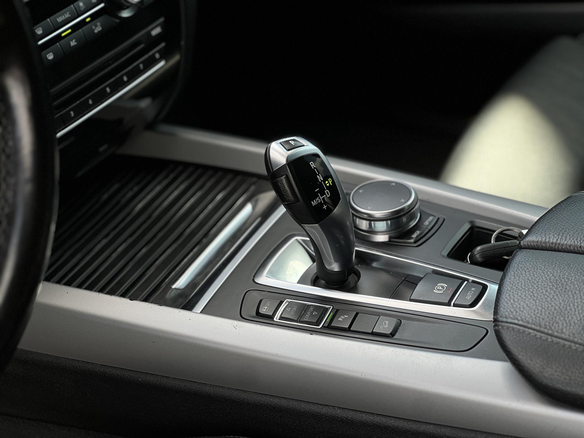 BMW X5 xDrive30d (Automata) Állófűtés Sérülésmentes Márkaszervizelt!