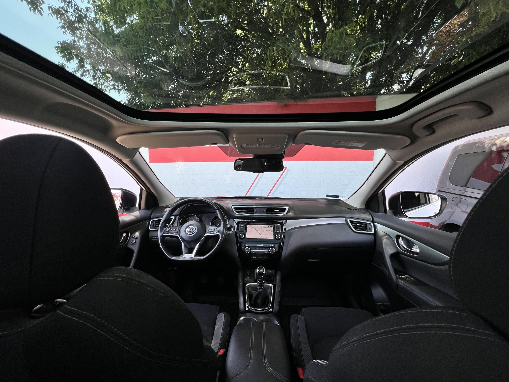 NISSAN QASHQAI 1.3 DIG-T N-Connecta