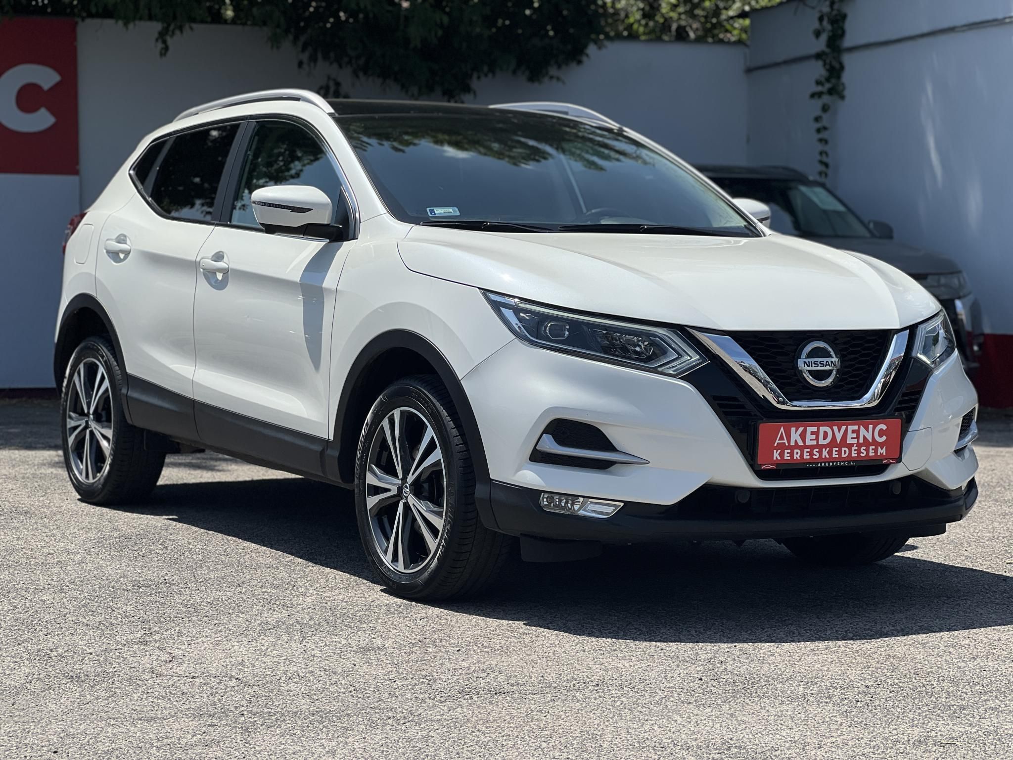 NISSAN QASHQAI 1.3 DIG-T N-Connecta