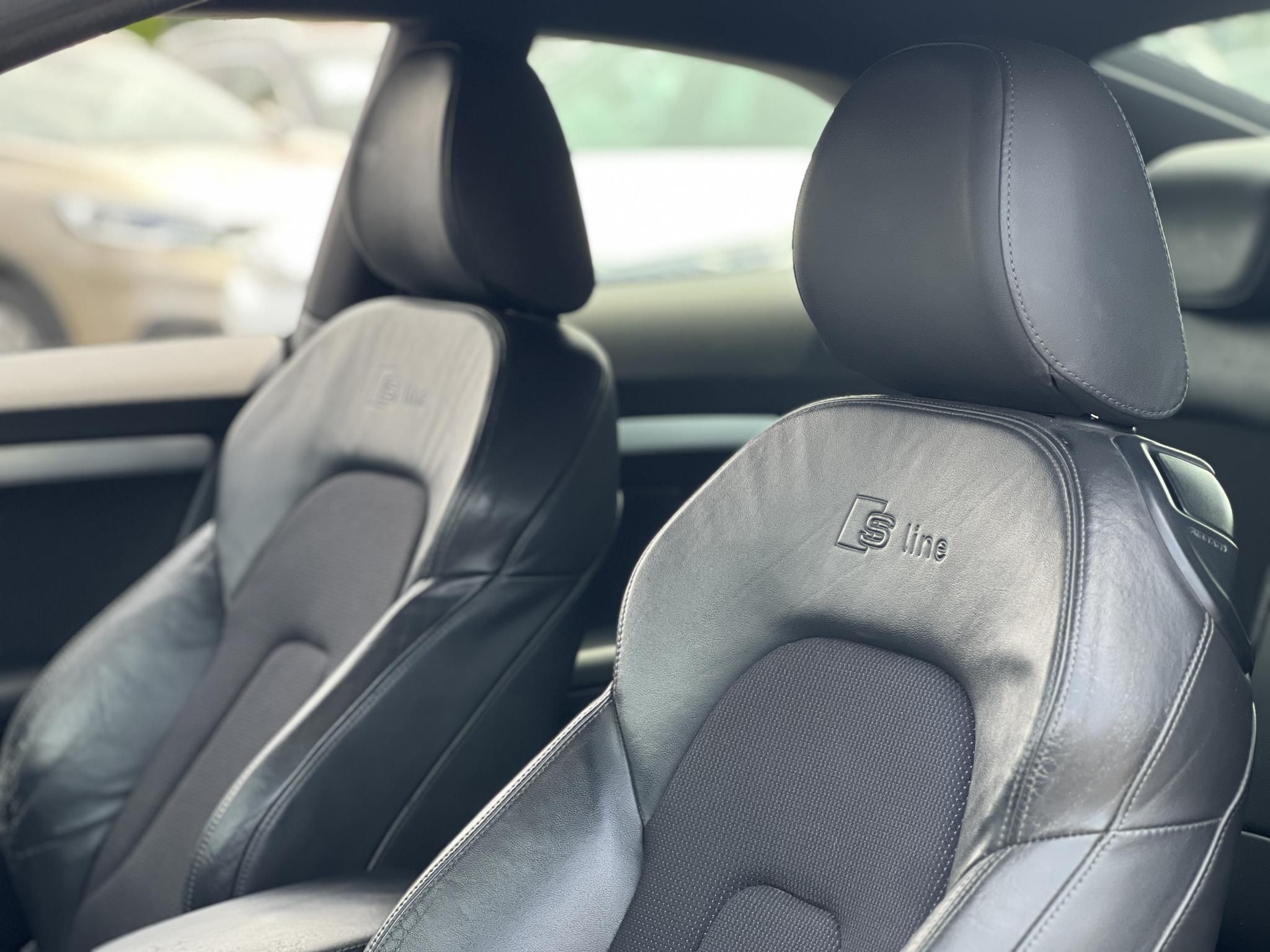 AUDI A5 Coupé 2.0 T FSi S-line 163e km. sérülésmentes. téli-nyári gumi. dokumentált előélet!