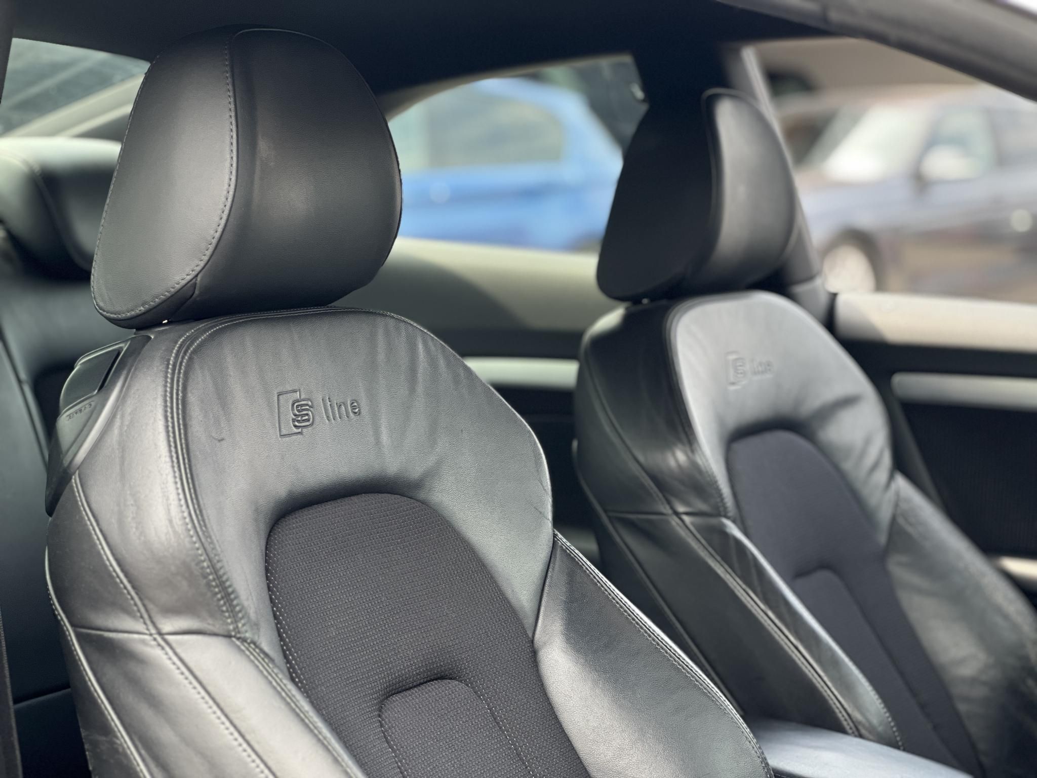 AUDI A5 Coupé 2.0 T FSi S-line 163e km. sérülésmentes. téli-nyári gumi. dokumentált előélet!