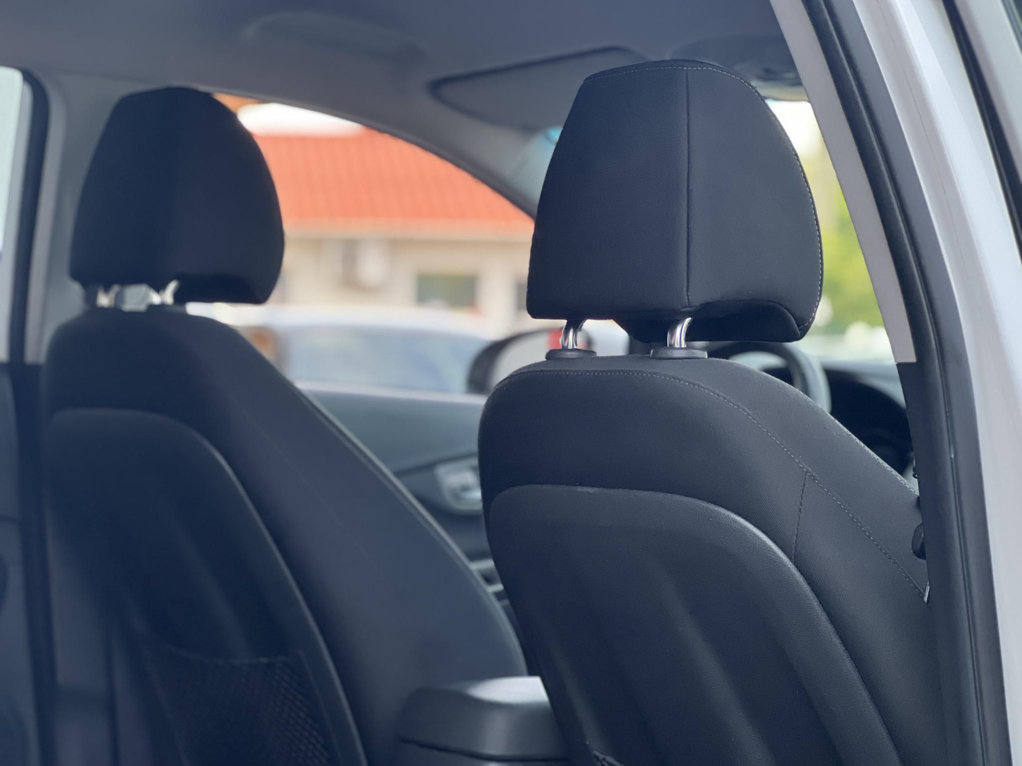 HYUNDAI KONA EV 64kWh Comfort