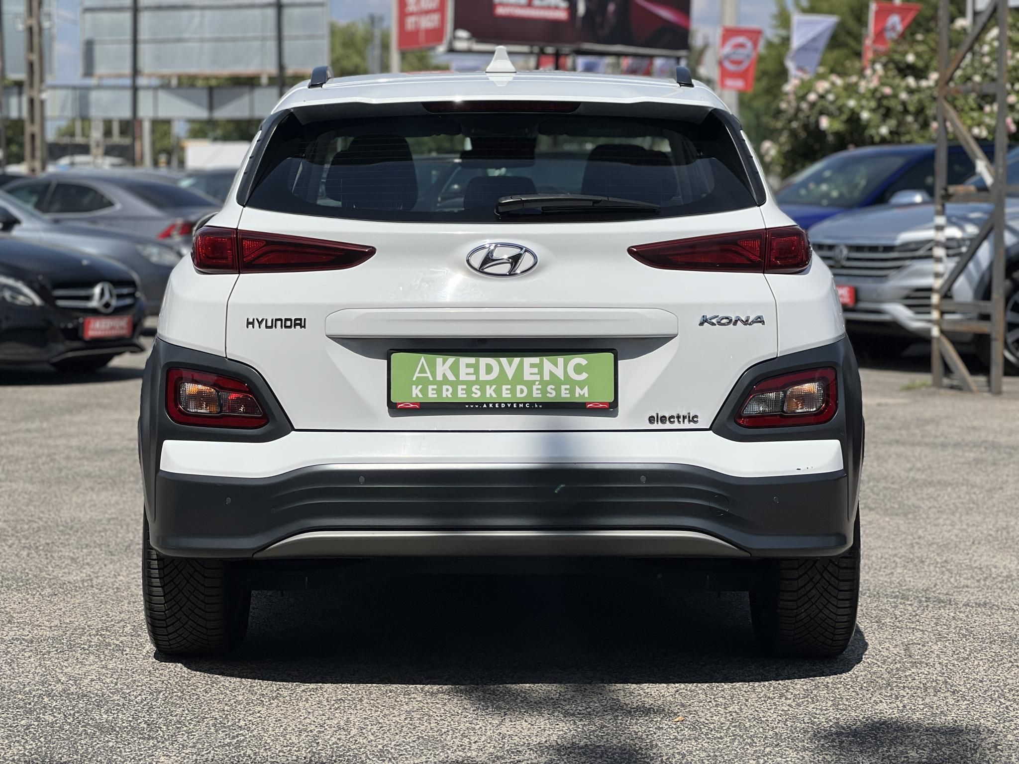 HYUNDAI KONA EV 64kWh Comfort