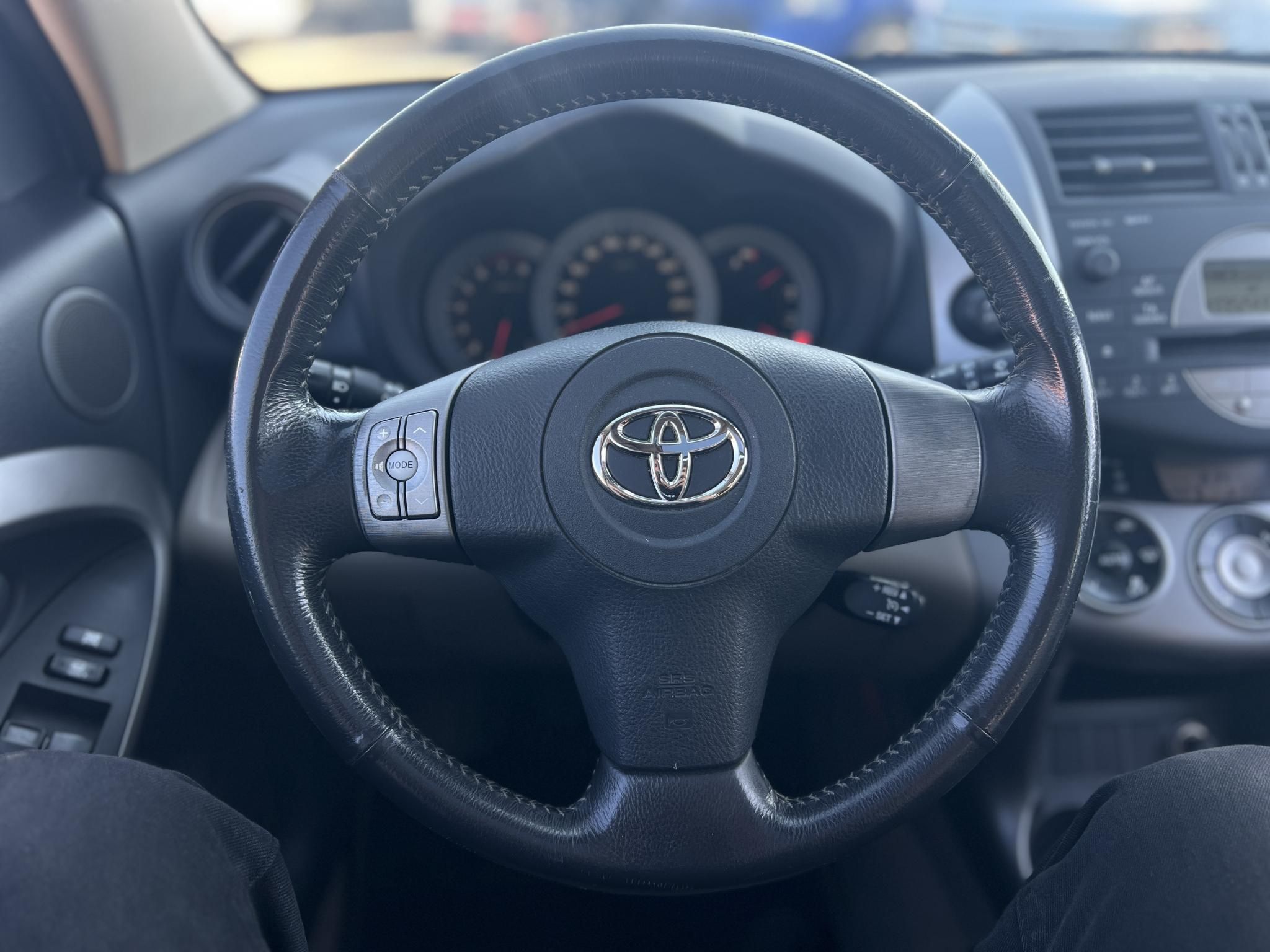 TOYOTA RAV 4 Rav4 2.0 4x4 Magyarországi. napfénytető. keyless. vonóhorog. téli-nyári kerék. 2 gyári kulcs!