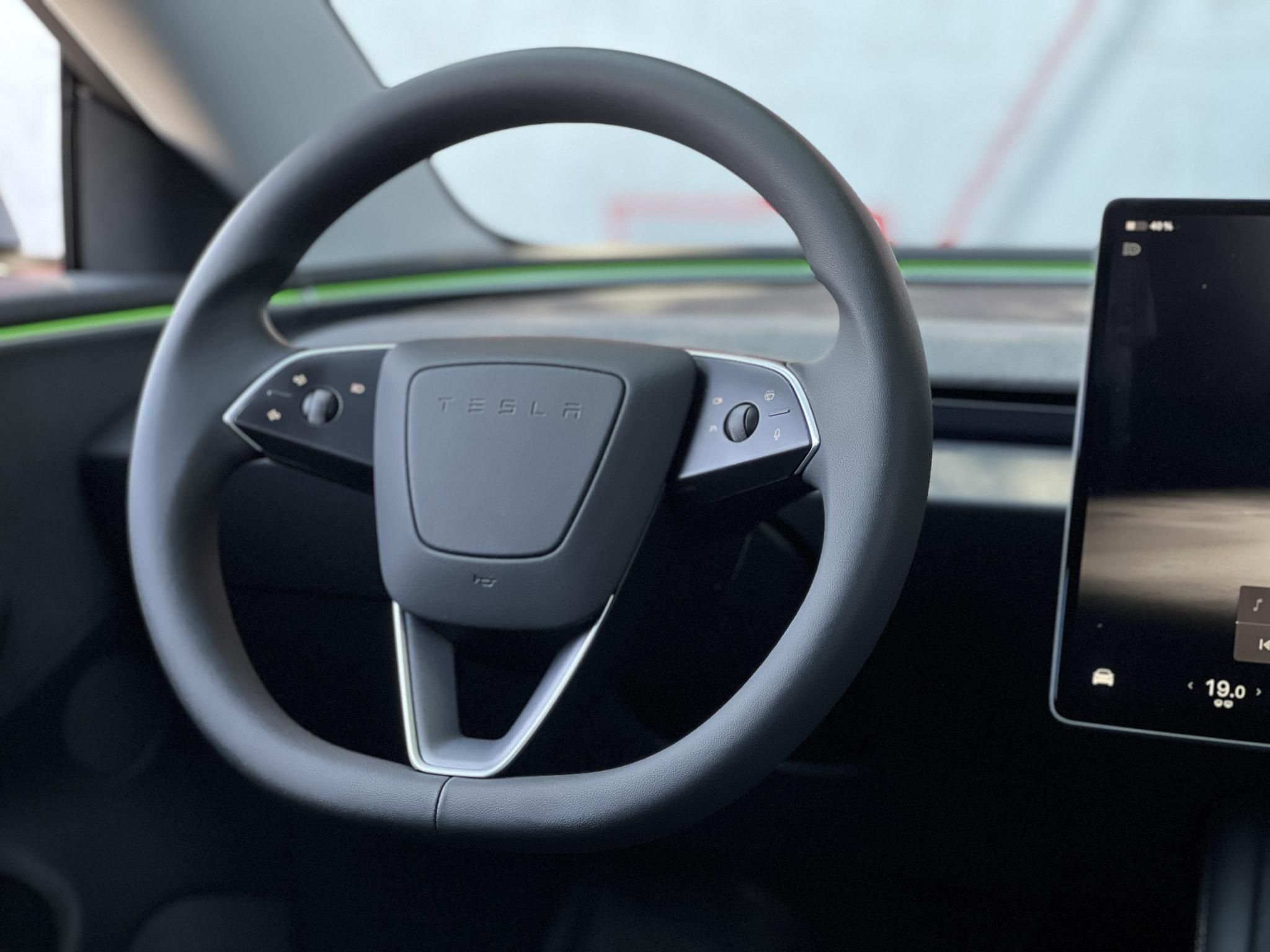 TESLA MODEL 3 Long Range AWD (Automata) HIGHLAND. 28e km. mátrix LED. ülésszellőztetés. hőszivattyú. garanciális!