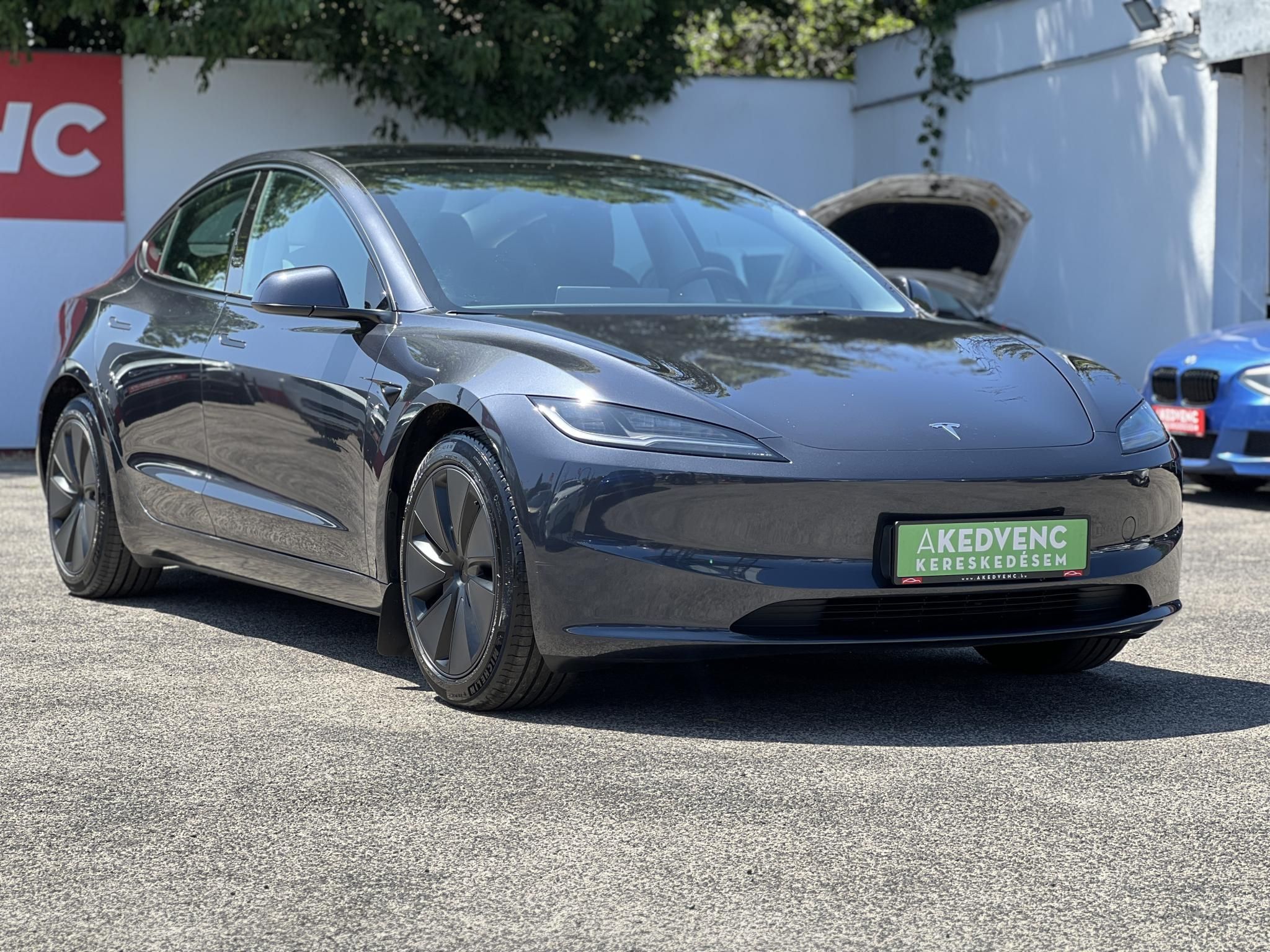 TESLA MODEL 3 Long Range AWD (Automata) HIGHLAND. 28e km. mátrix LED. ülésszellőztetés. hőszivattyú. garanciális!